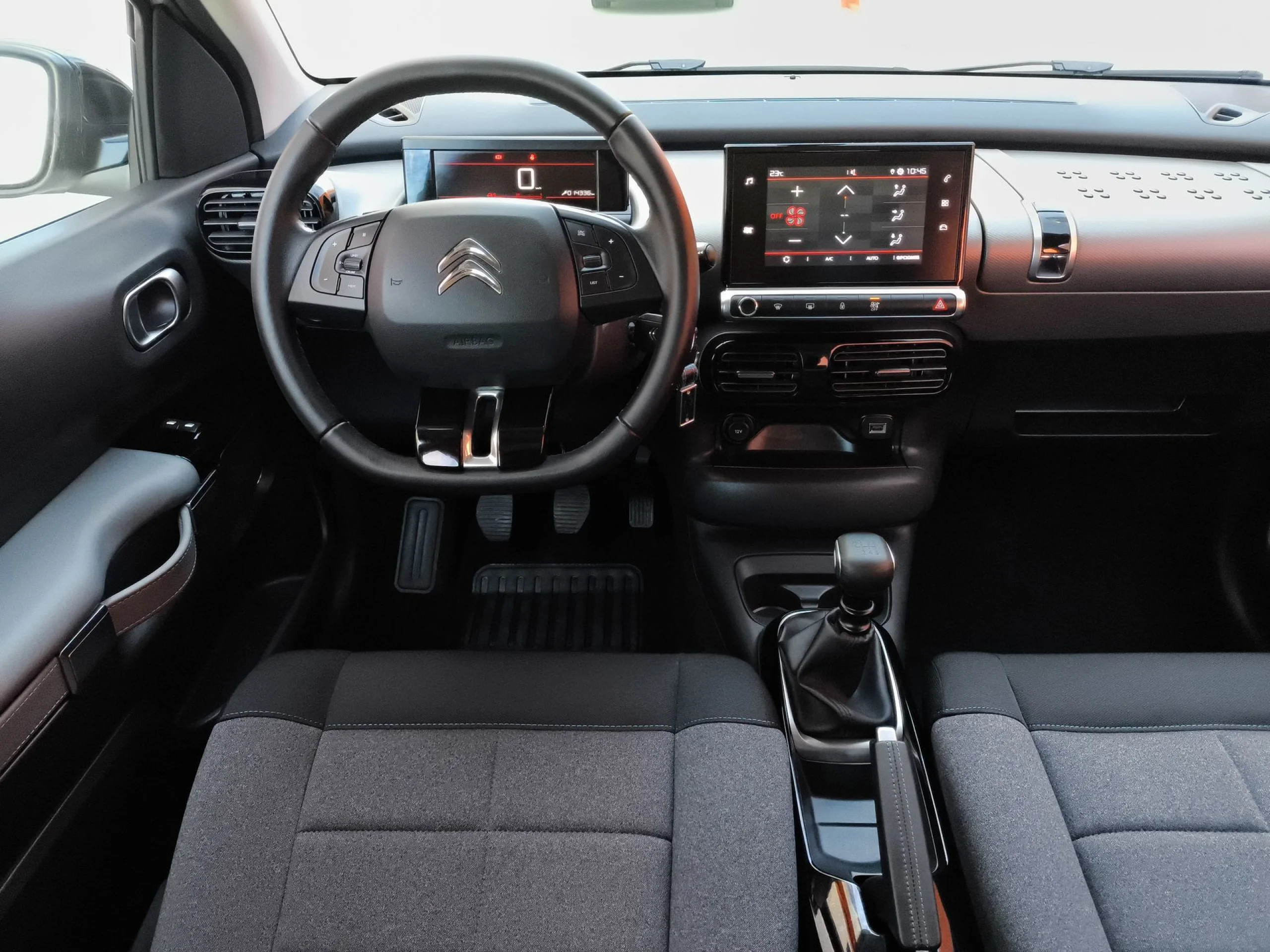 Citroen C4 Cactus PureTech 110 SANDS Feel 81 kW (110 CV) - Foto 16