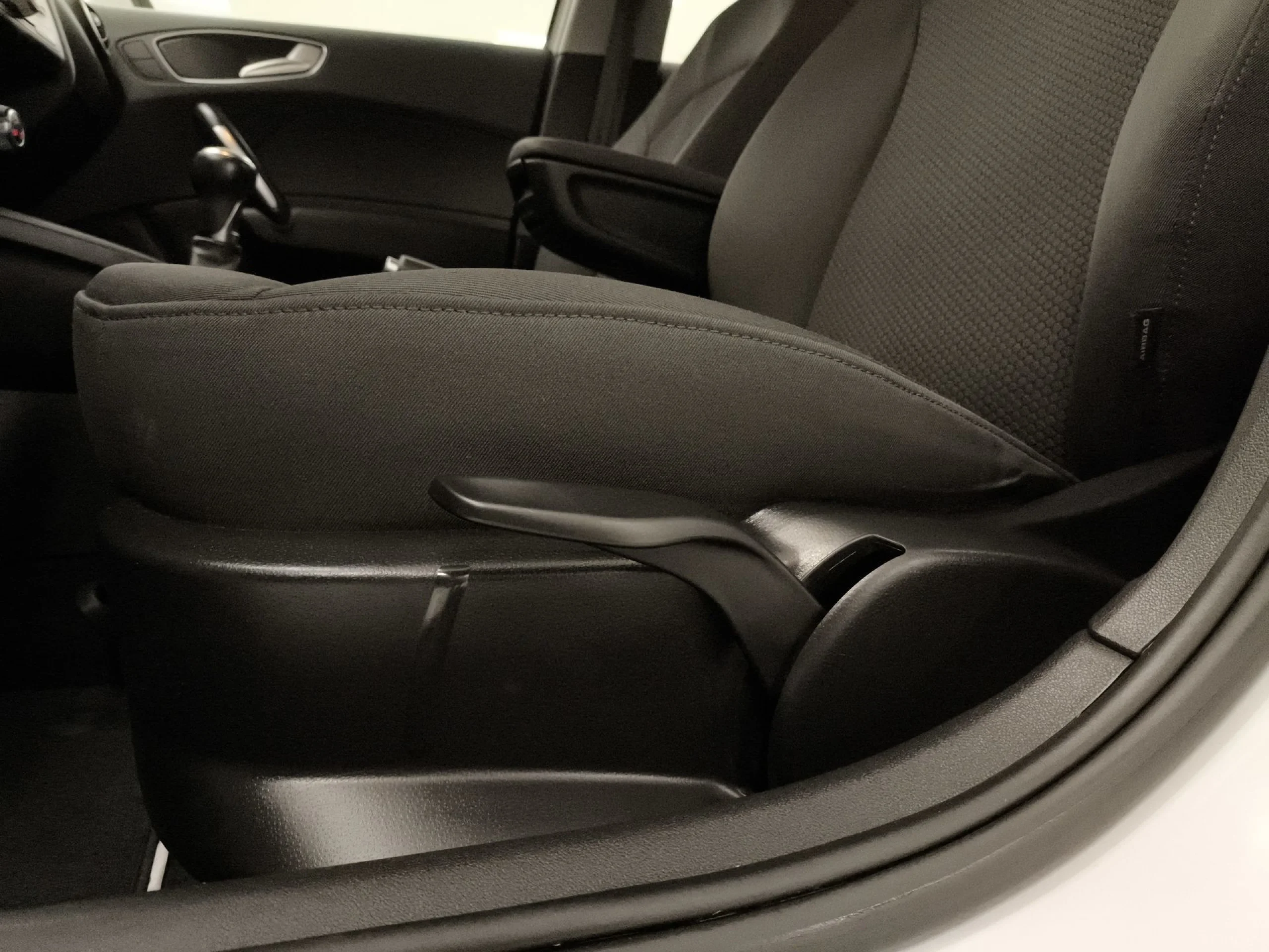 Audi A1 Sportback Attracted 1.6 TDI 66 kW (90 CV) - Foto 9