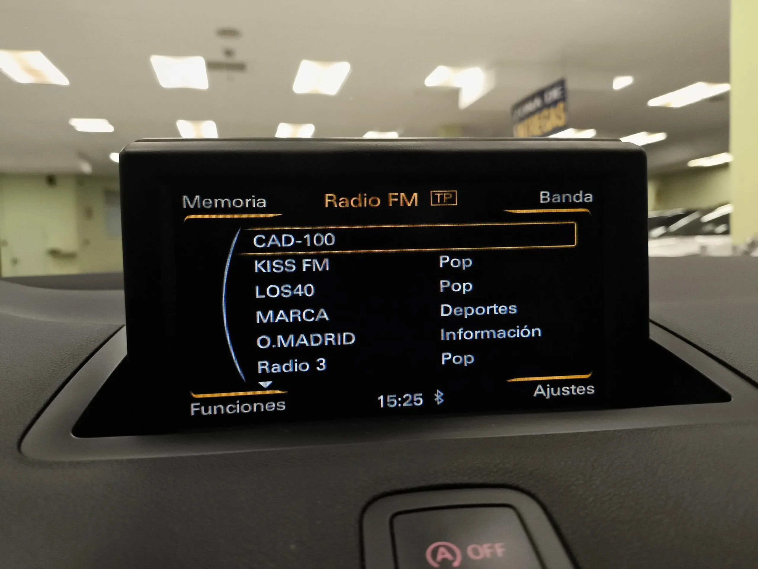 Audi A1 Sportback Attracted 1.6 TDI 66 kW (90 CV) - Foto 15