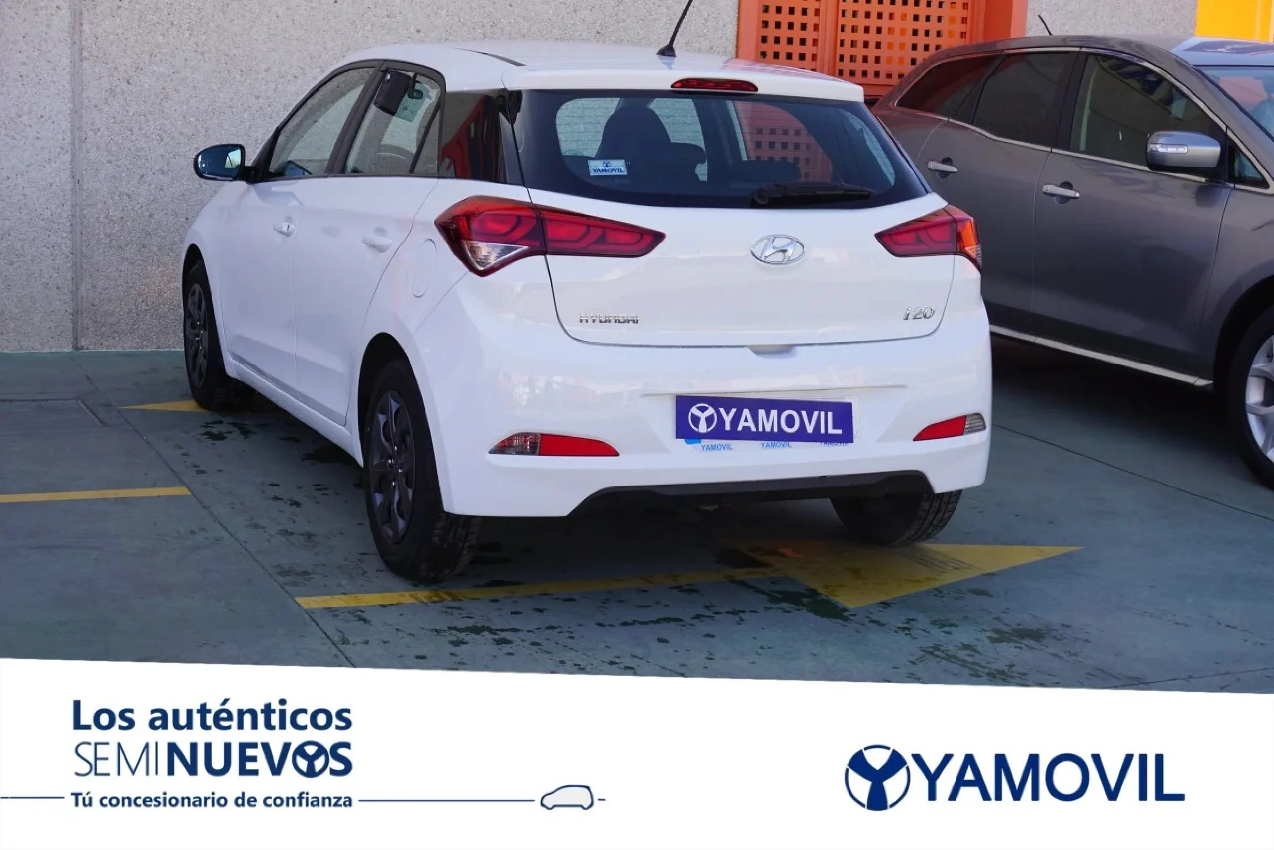 Hyundai I20 1.4 CRDI Fresh 66 kW (90 CV) - Foto 6
