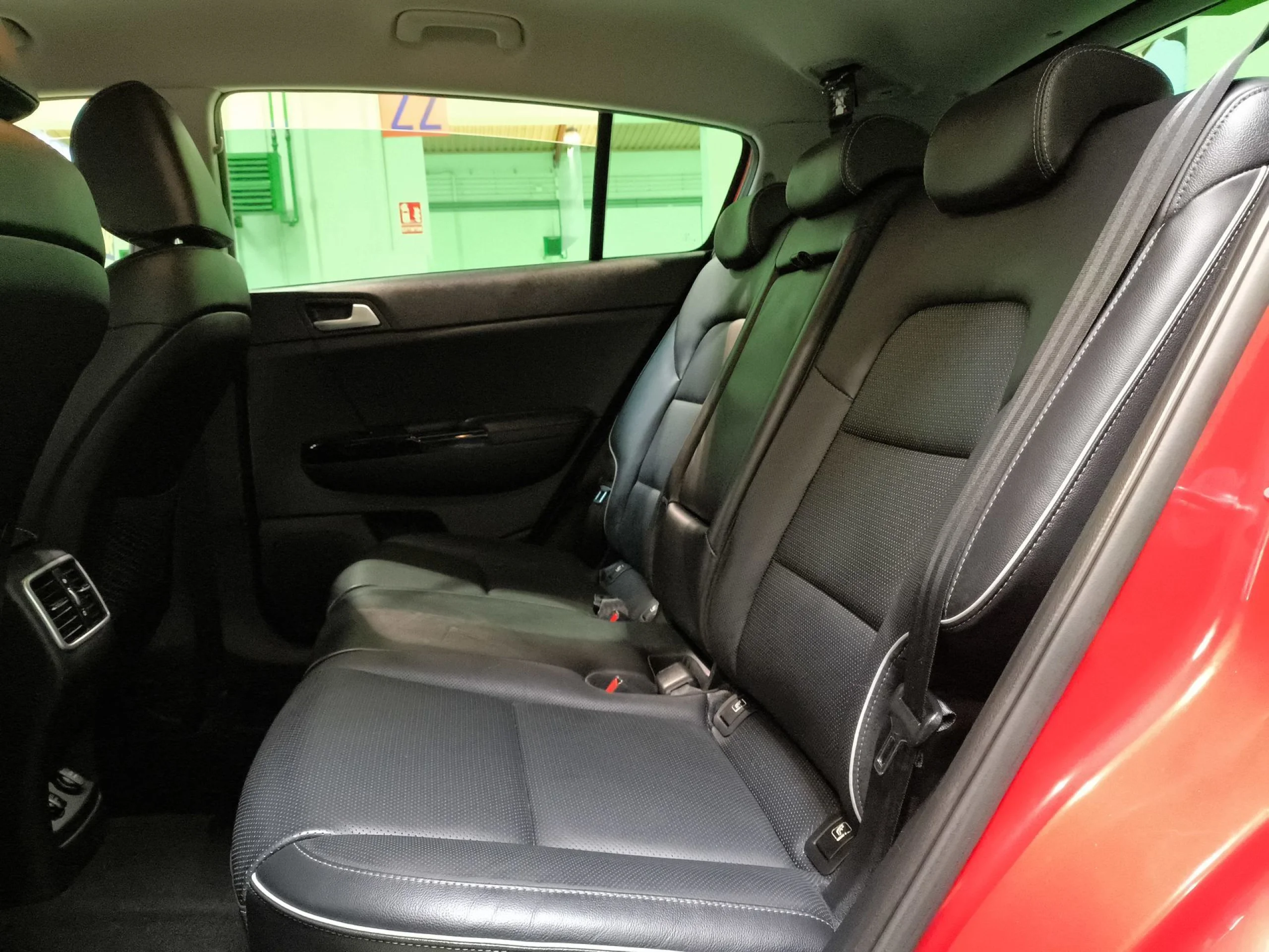 Kia Sportage 1.6 GDi Emotion 4x2 97 kW (132 CV) - Foto 19