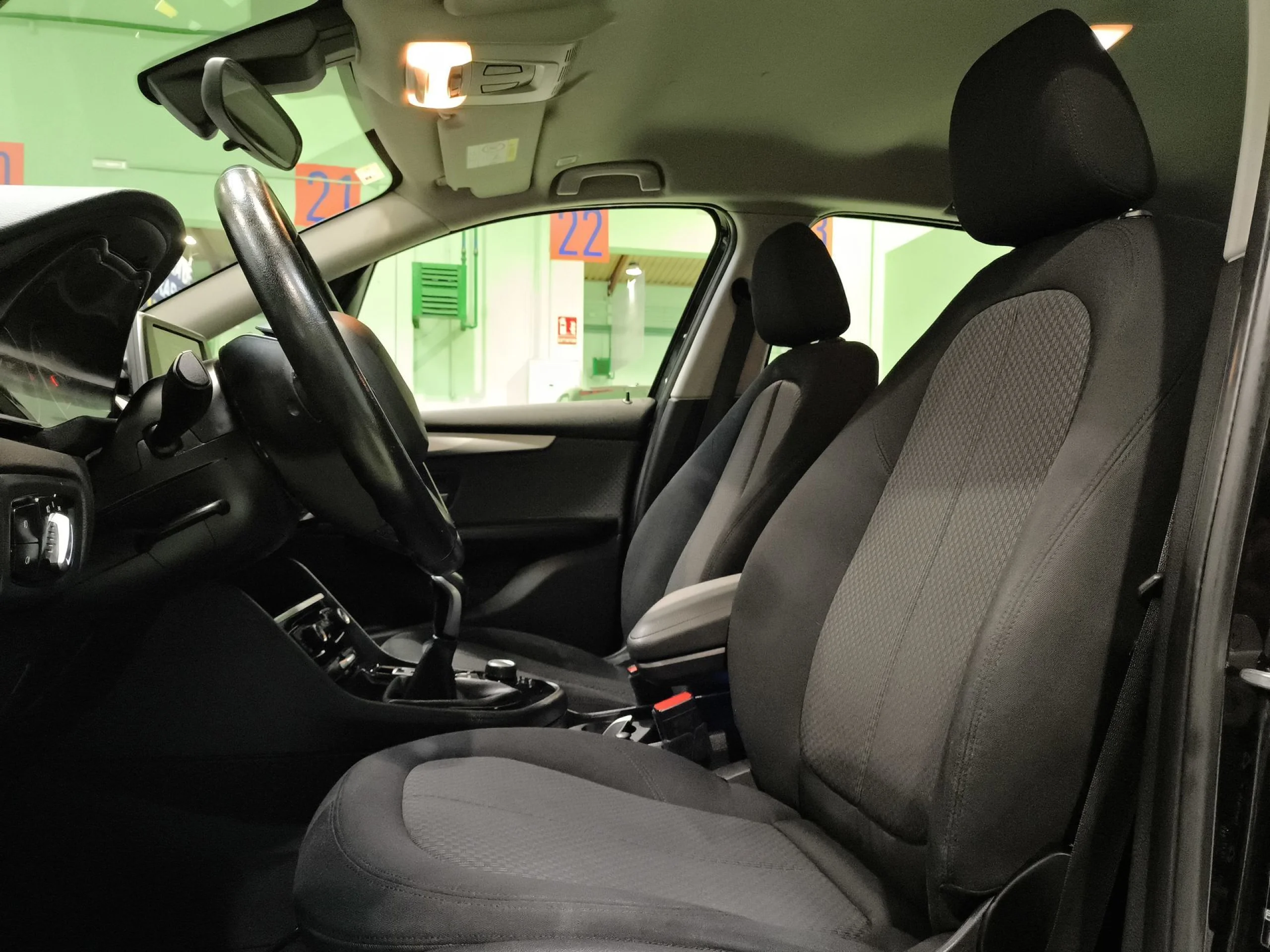 BMW Serie 2 218d Active Tourer 110 kW (150 CV) - Foto 8