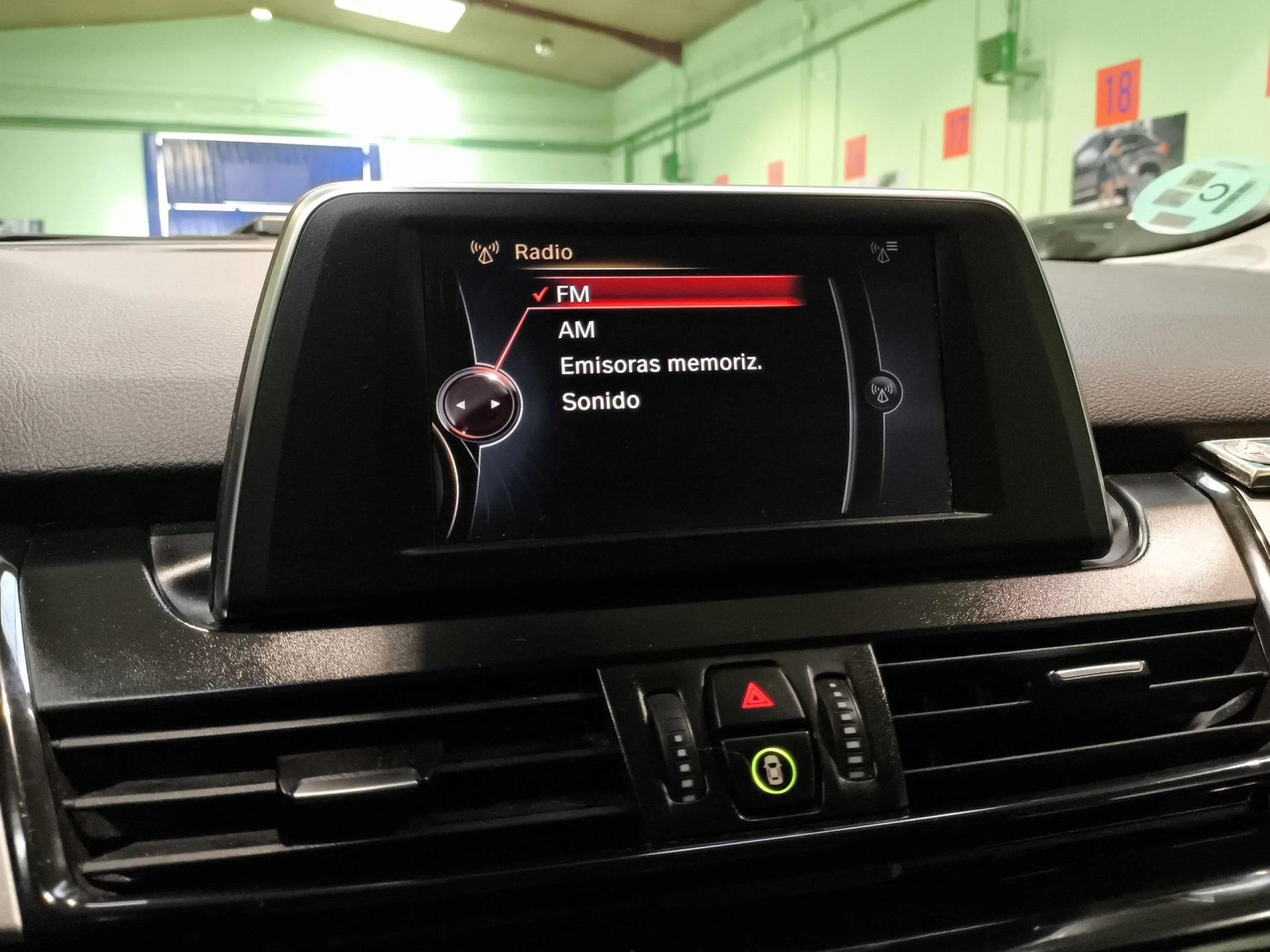 BMW Serie 2 218d Active Tourer 110 kW (150 CV) - Foto 15