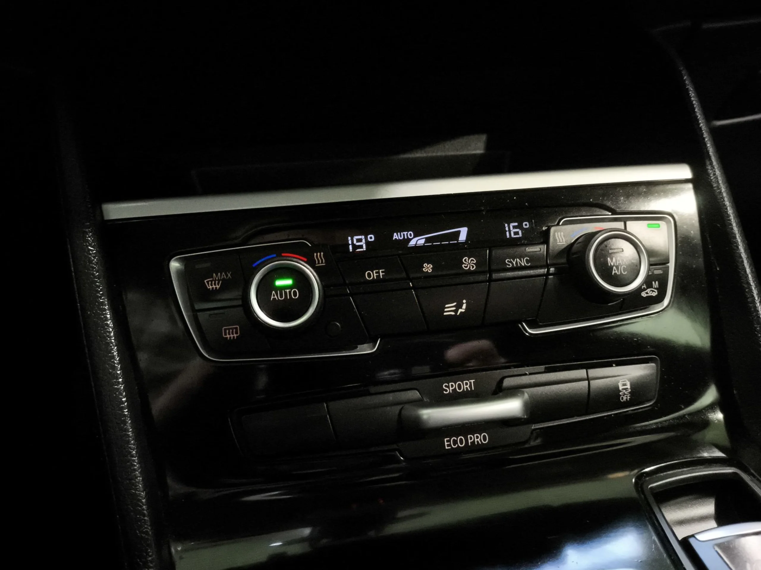 BMW Serie 2 218d Active Tourer 110 kW (150 CV) - Foto 17