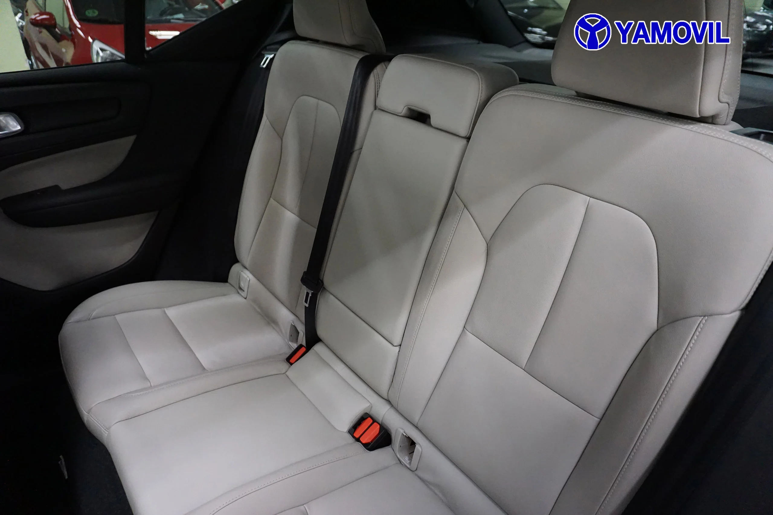 Volvo XC 40 D4 MOMENTUM AWD 5P - Foto 14