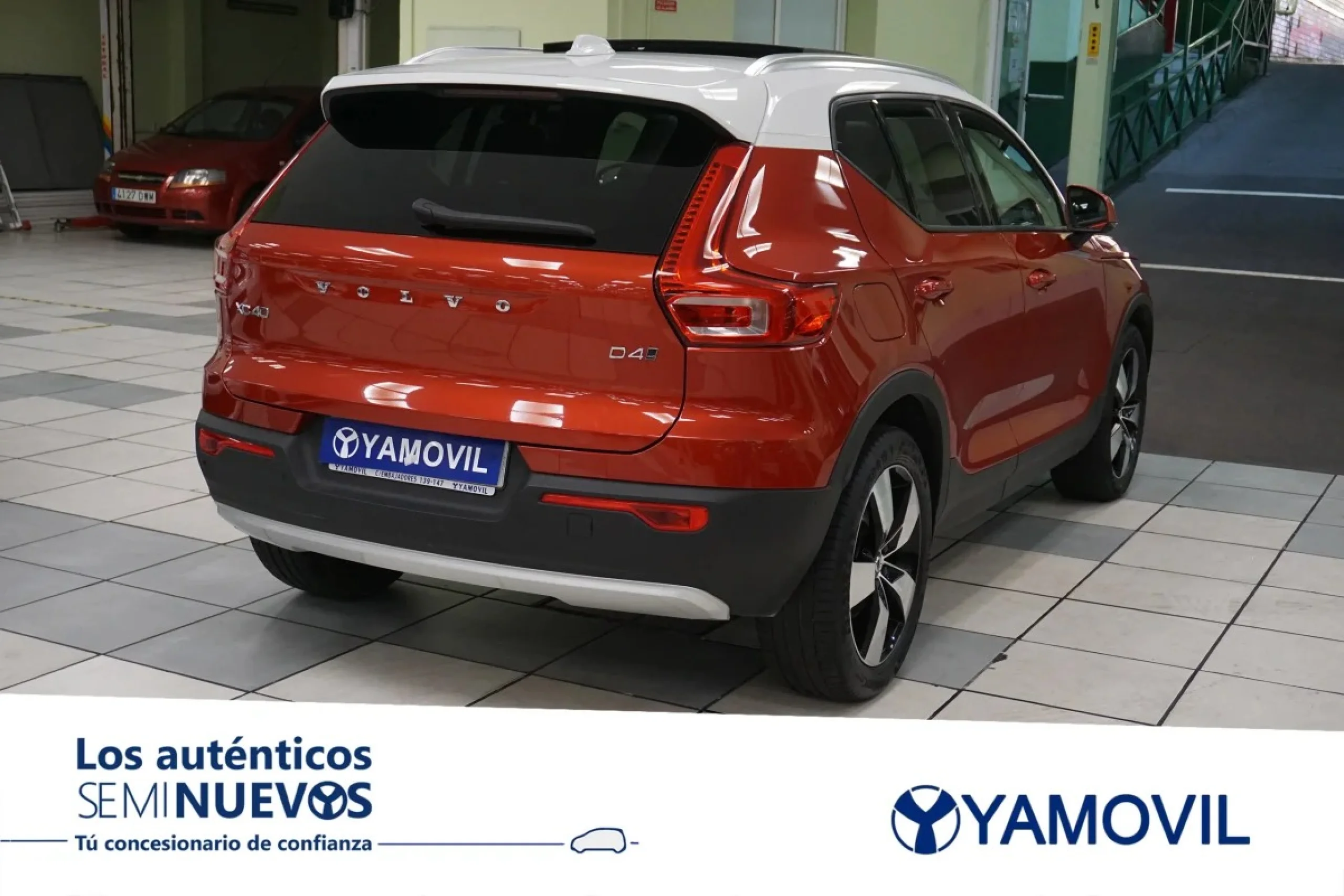 Volvo XC40 D4 Momentum AWD Auto 140 kW (190 CV) - Foto 4