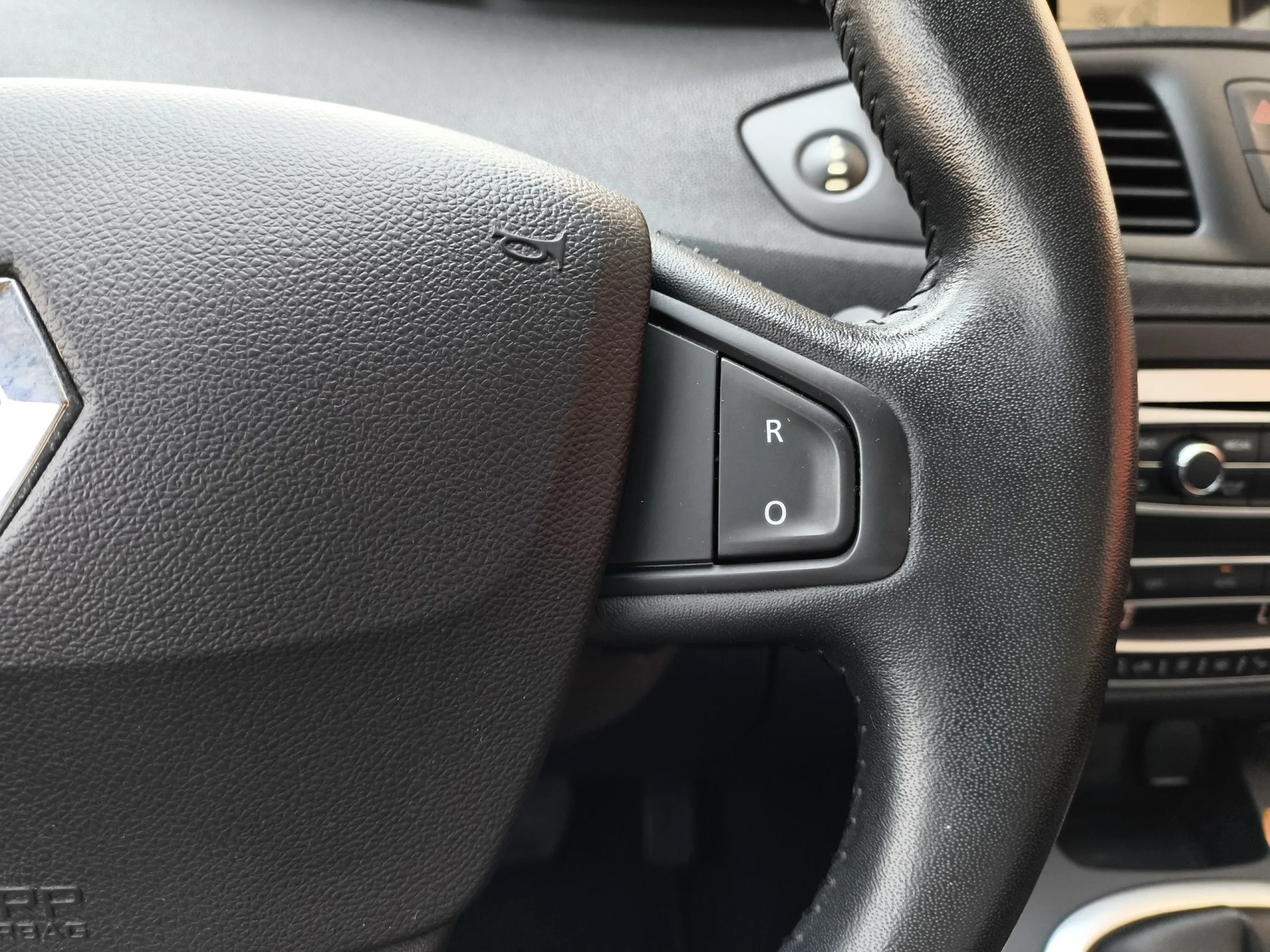 Renault Grand Scenic Limited Energy dCi 96 kW (130 CV) - Foto 15