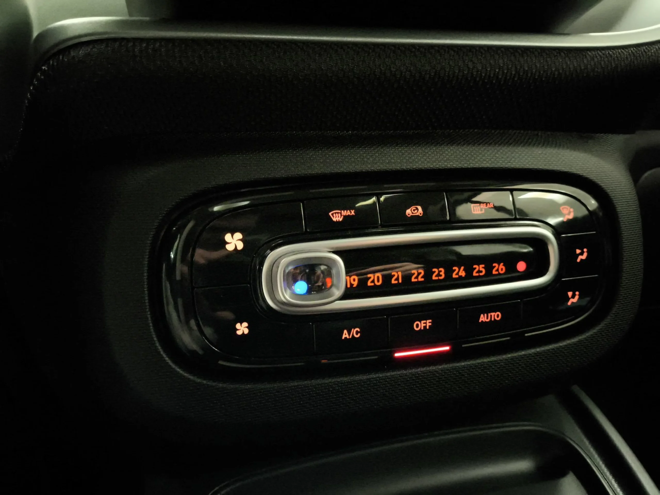 Smart ForTwo Coupe Electric Drive 60 kW (82 CV) - Foto 16
