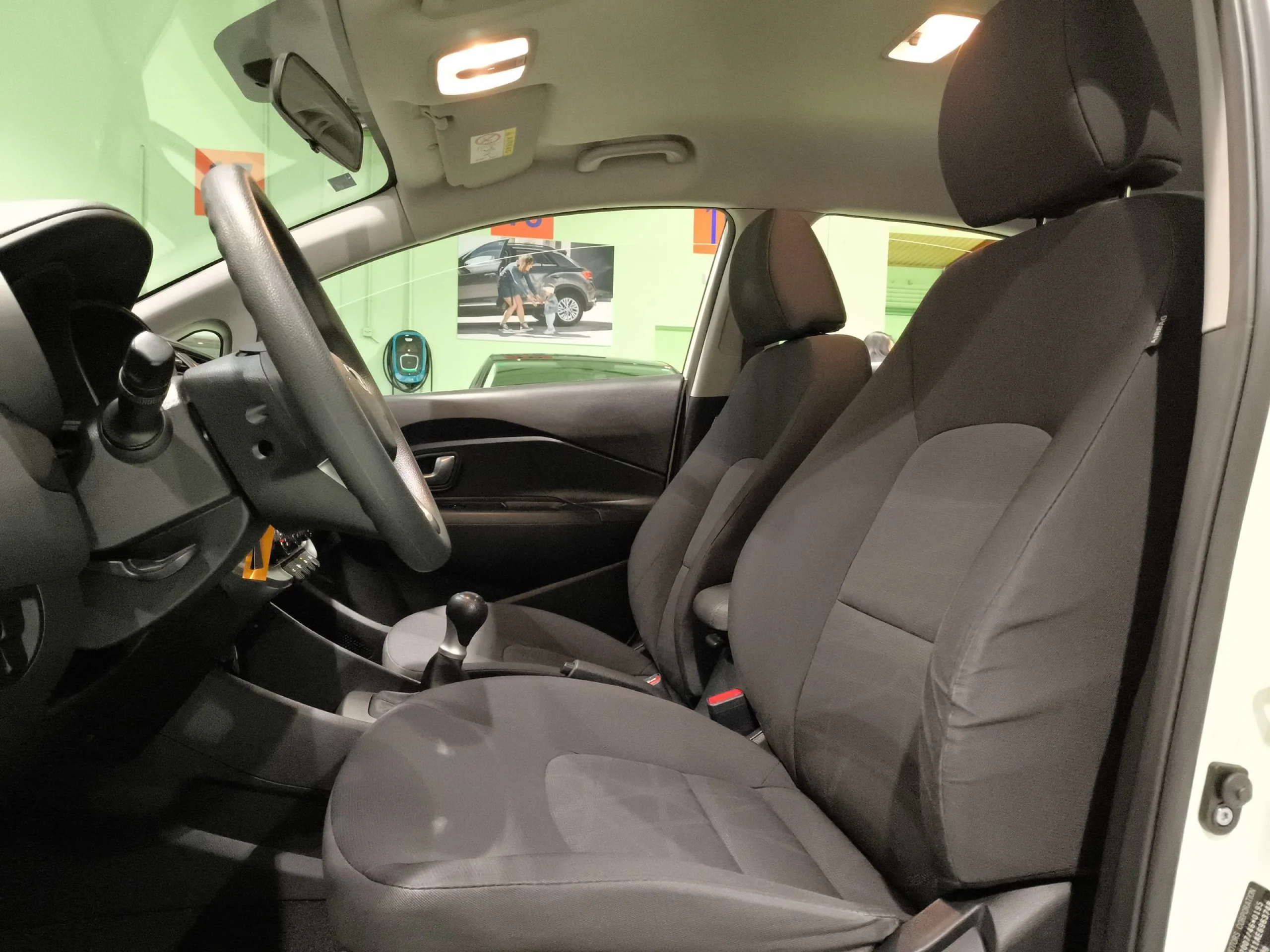 Kia Rio 1.2 CVVT Concept 63 kW (85 CV) - Foto 8