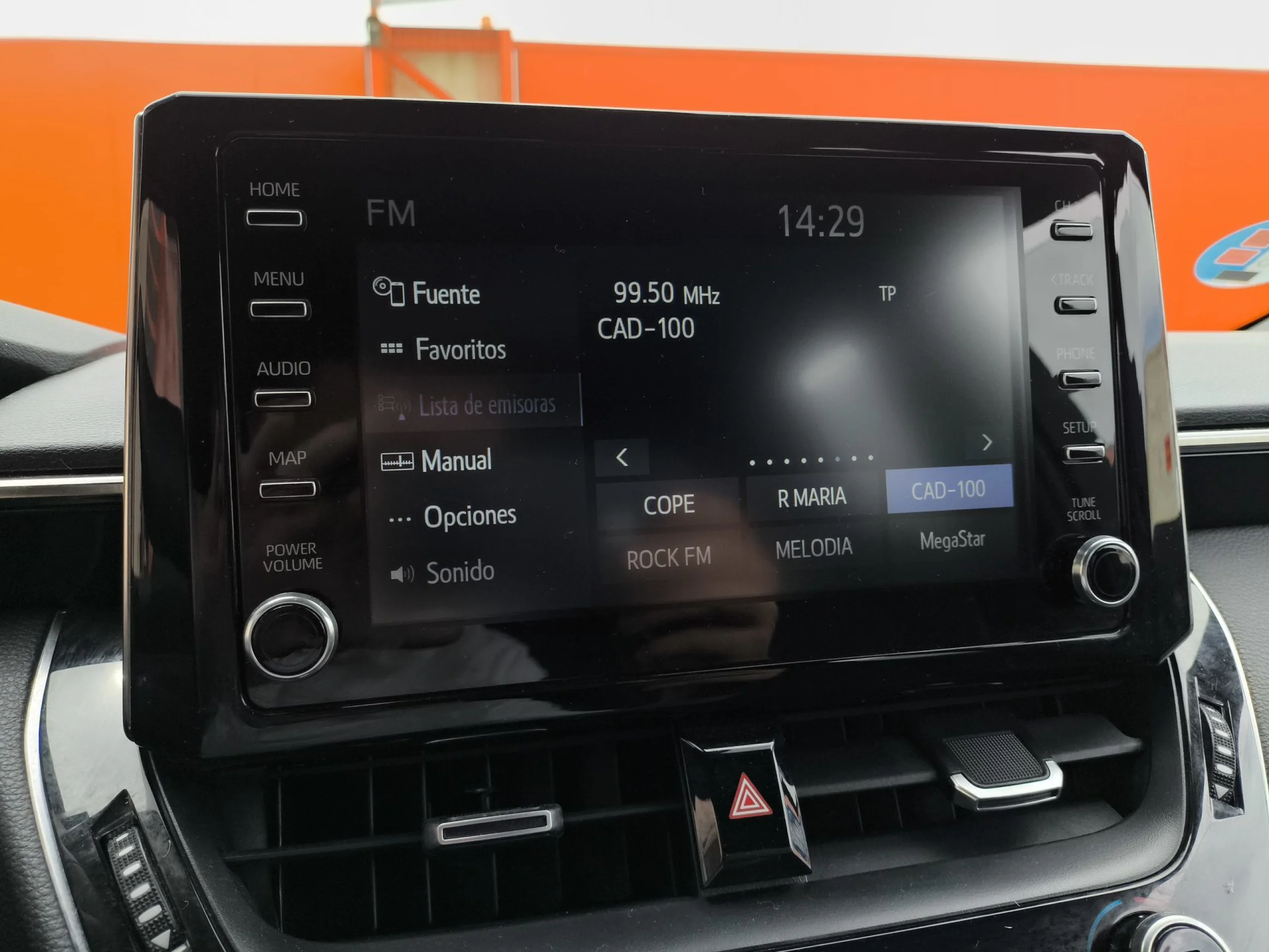 Toyota Corolla Touring Sports 125H Active Tech E-CVT 90 kW (122 CV) - Foto 18