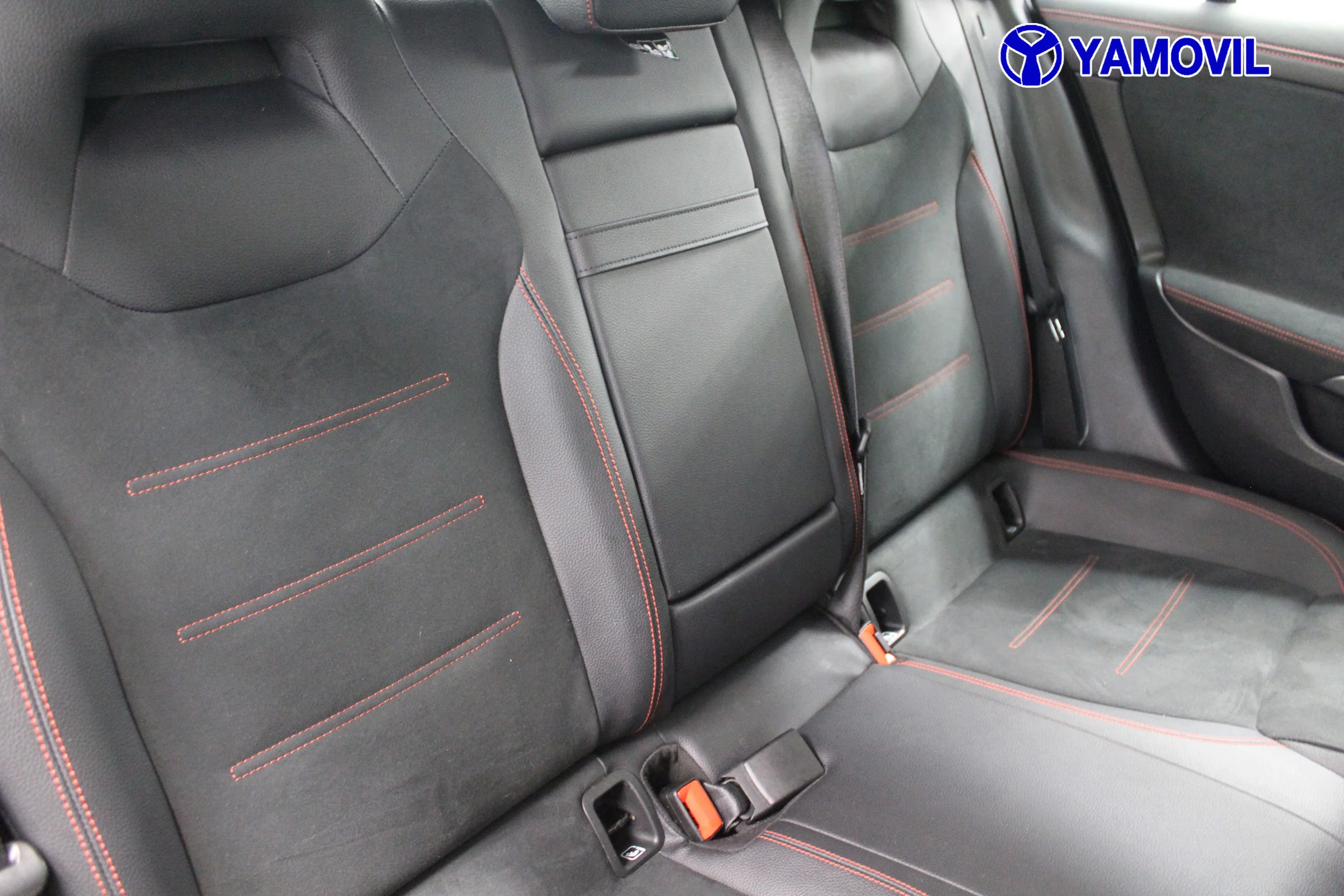 Mercedes-Benz Clase CLA CLA 200 120 kW (163 CV) - Foto 16