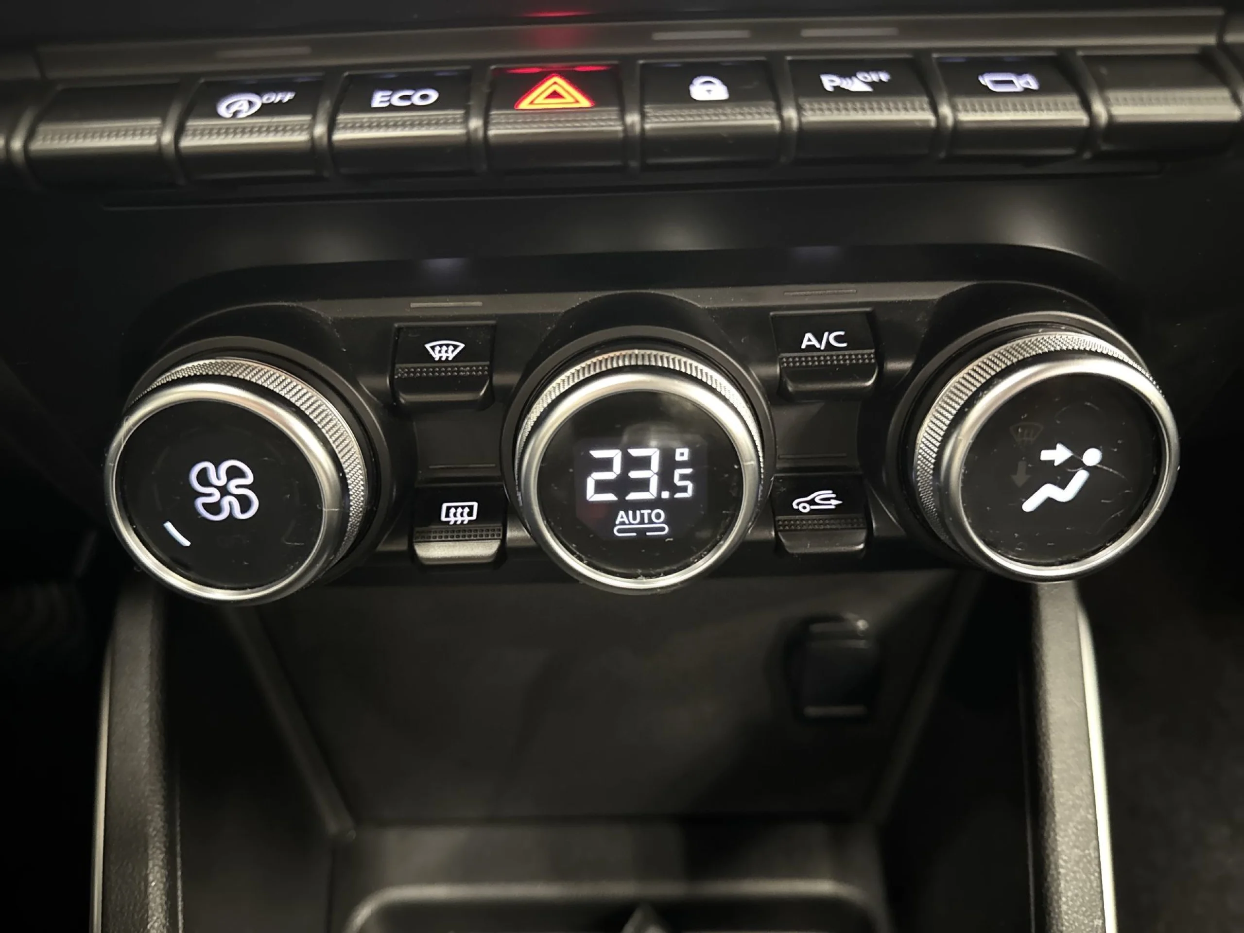 Dacia Duster 1.6 GLP Prestige 4X2 84 kW (115 CV) - Foto 16
