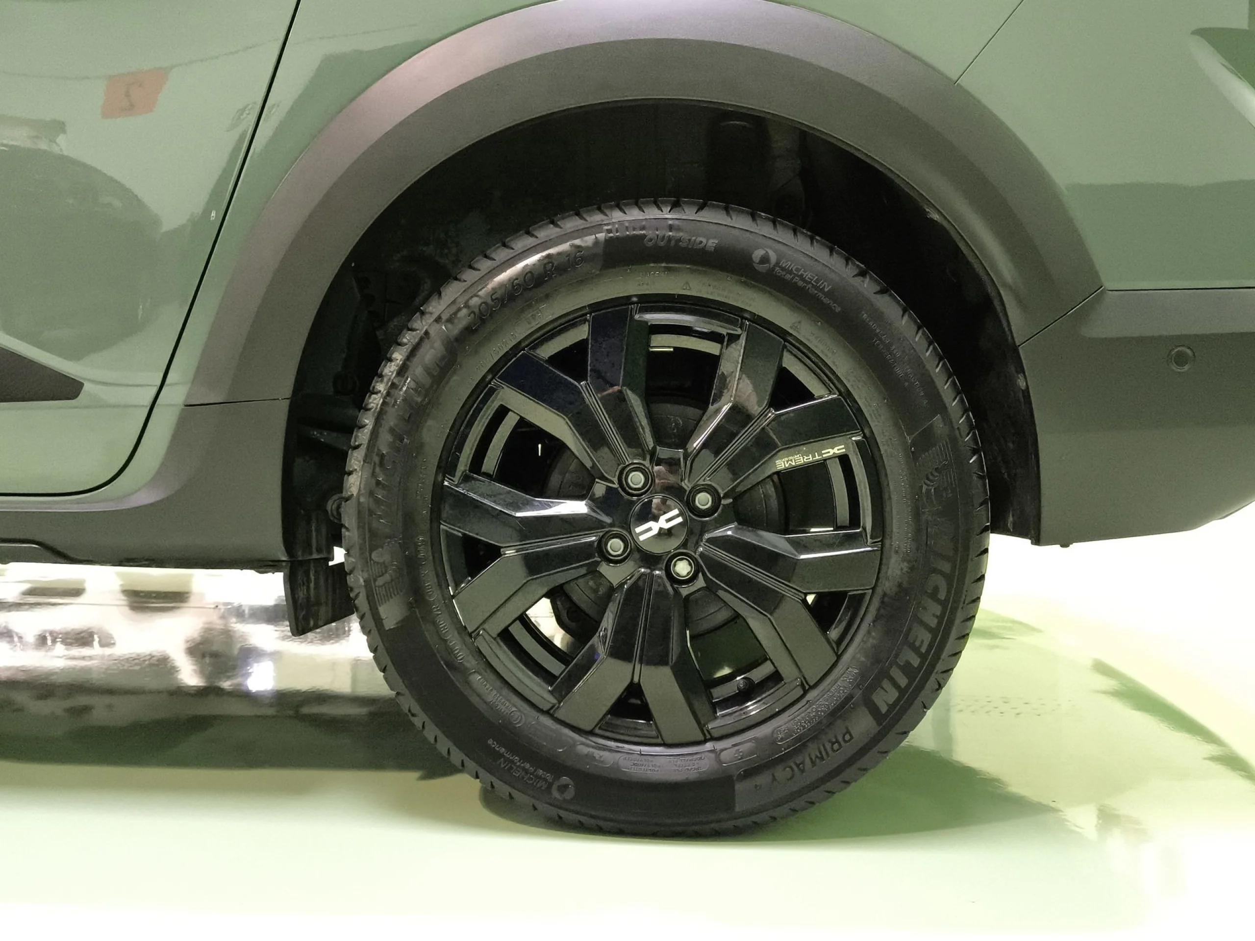 Dacia Jogger S.L.Extreme Go TCe 81 kW (110 CV) - Foto 7