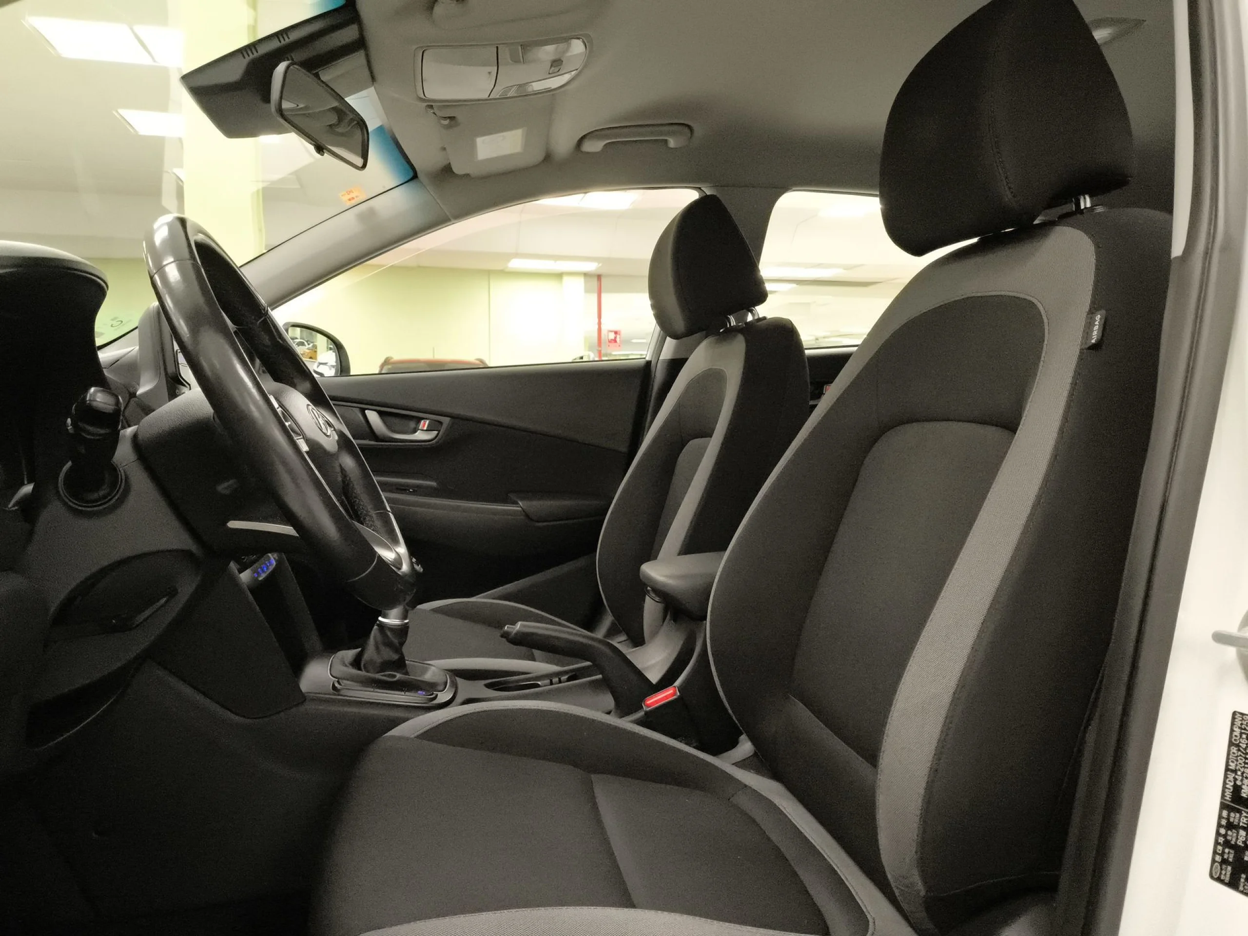 Hyundai Kona 1.0 TGDI Klass 4x2 88 kW (120 CV) - Foto 8