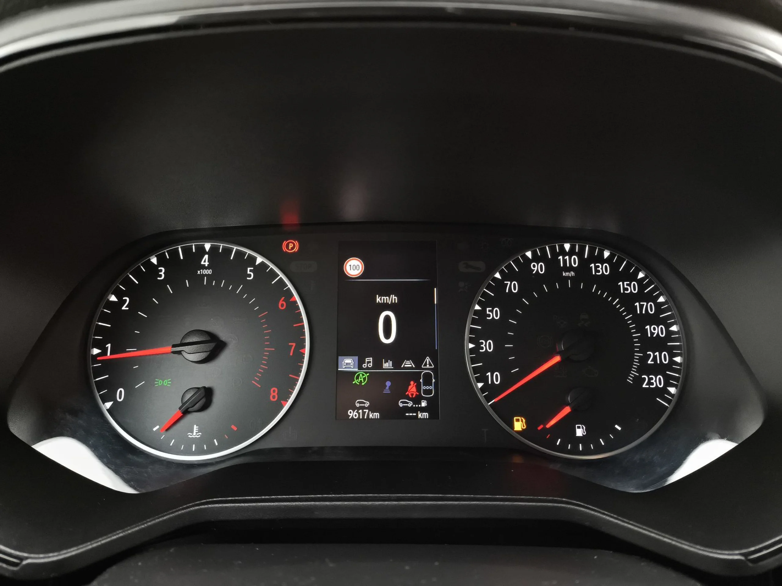 Renault Clio Intens TCe 66 kW (90 CV) - Foto 14