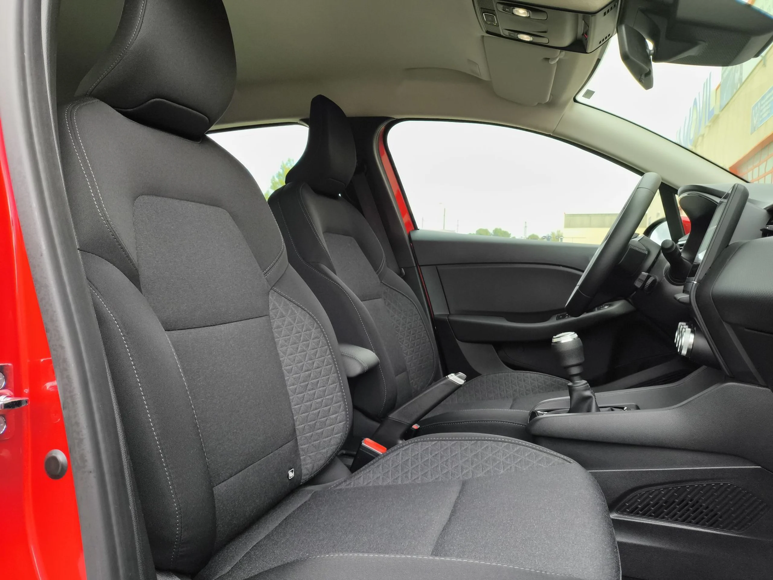 Renault Clio Intens TCe 66 kW (90 CV) - Foto 22