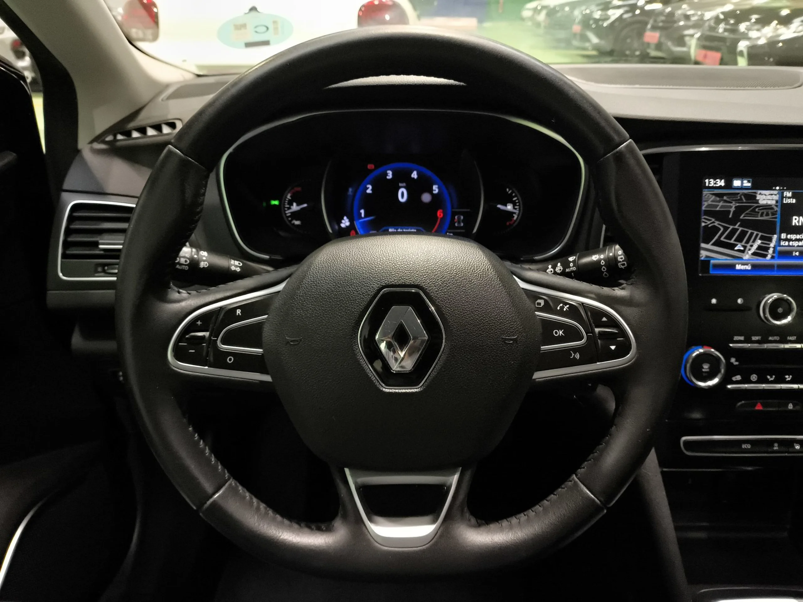 Renault Megane Zen TCe 103 kW (140 CV) GPF - Foto 13