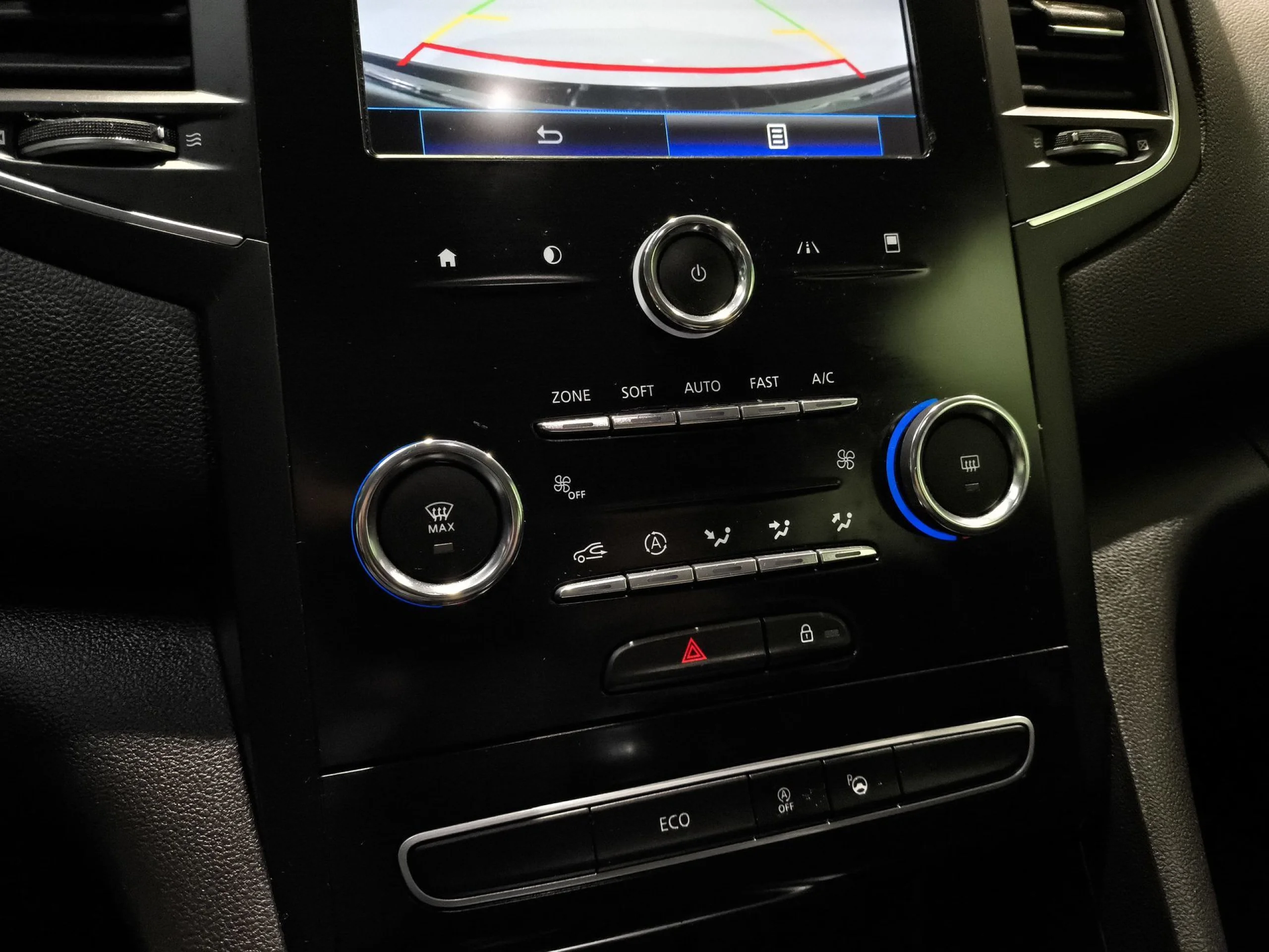 Renault Megane Zen TCe 103 kW (140 CV) GPF - Foto 18