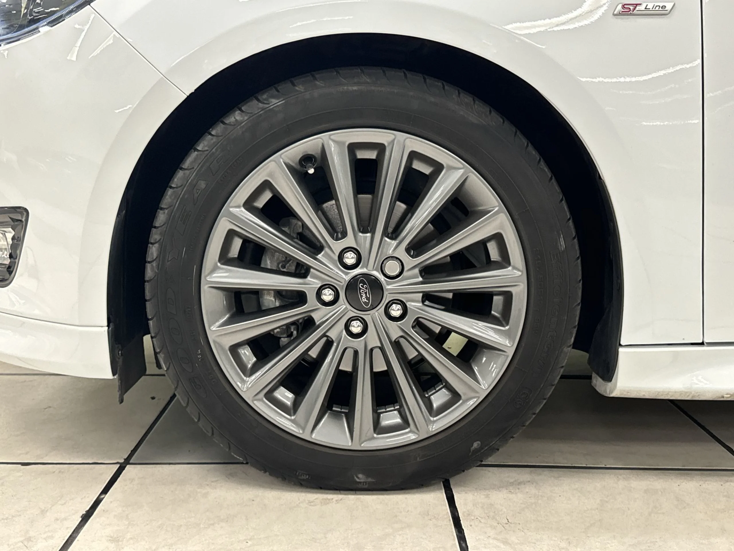 Ford Focus 1.0 Ecoboost SANDS ST-Line Auto 92 kW (125 CV) - Foto 7