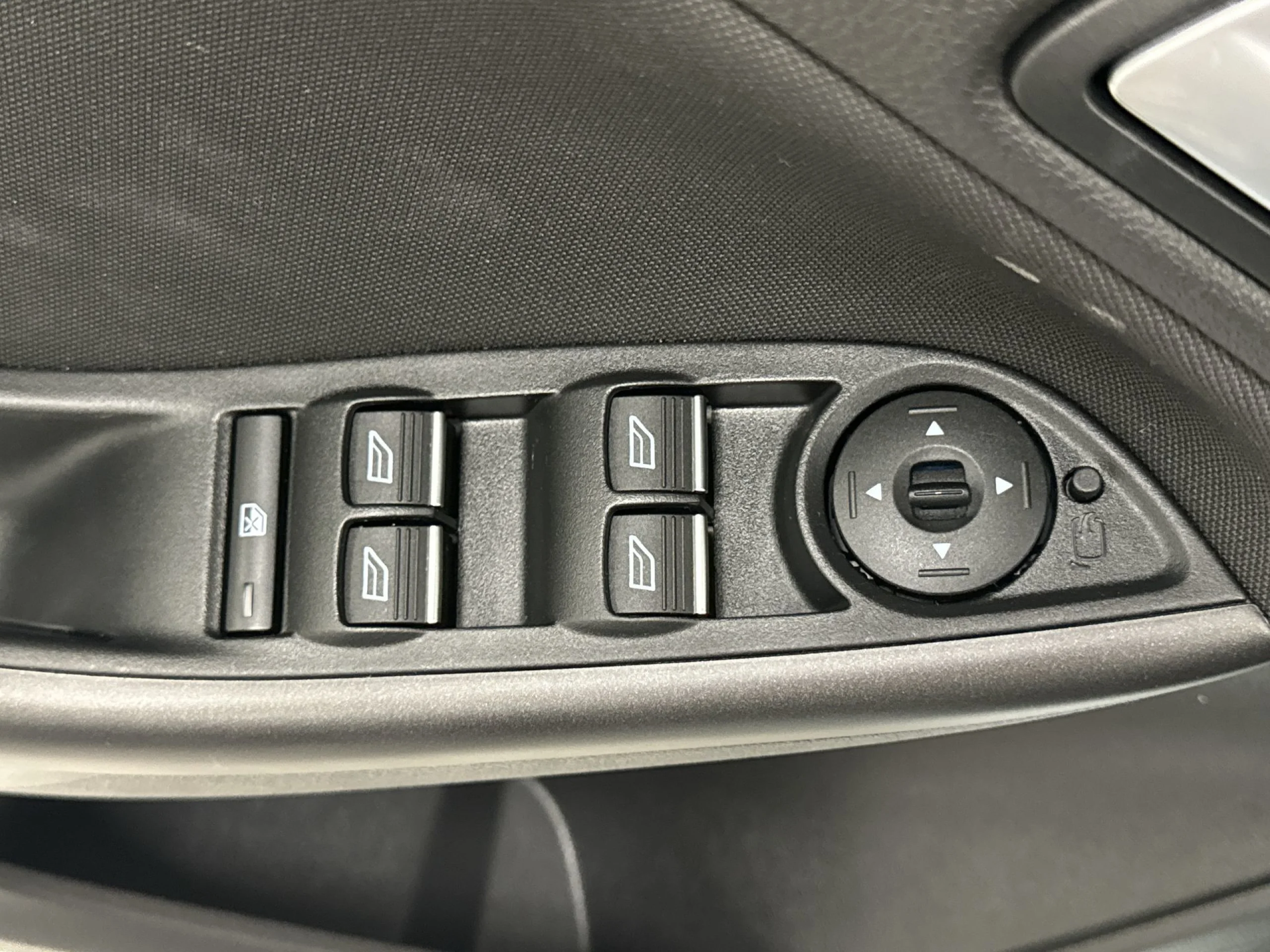 Ford Focus 1.0 Ecoboost SANDS ST-Line Auto 92 kW (125 CV) - Foto 10