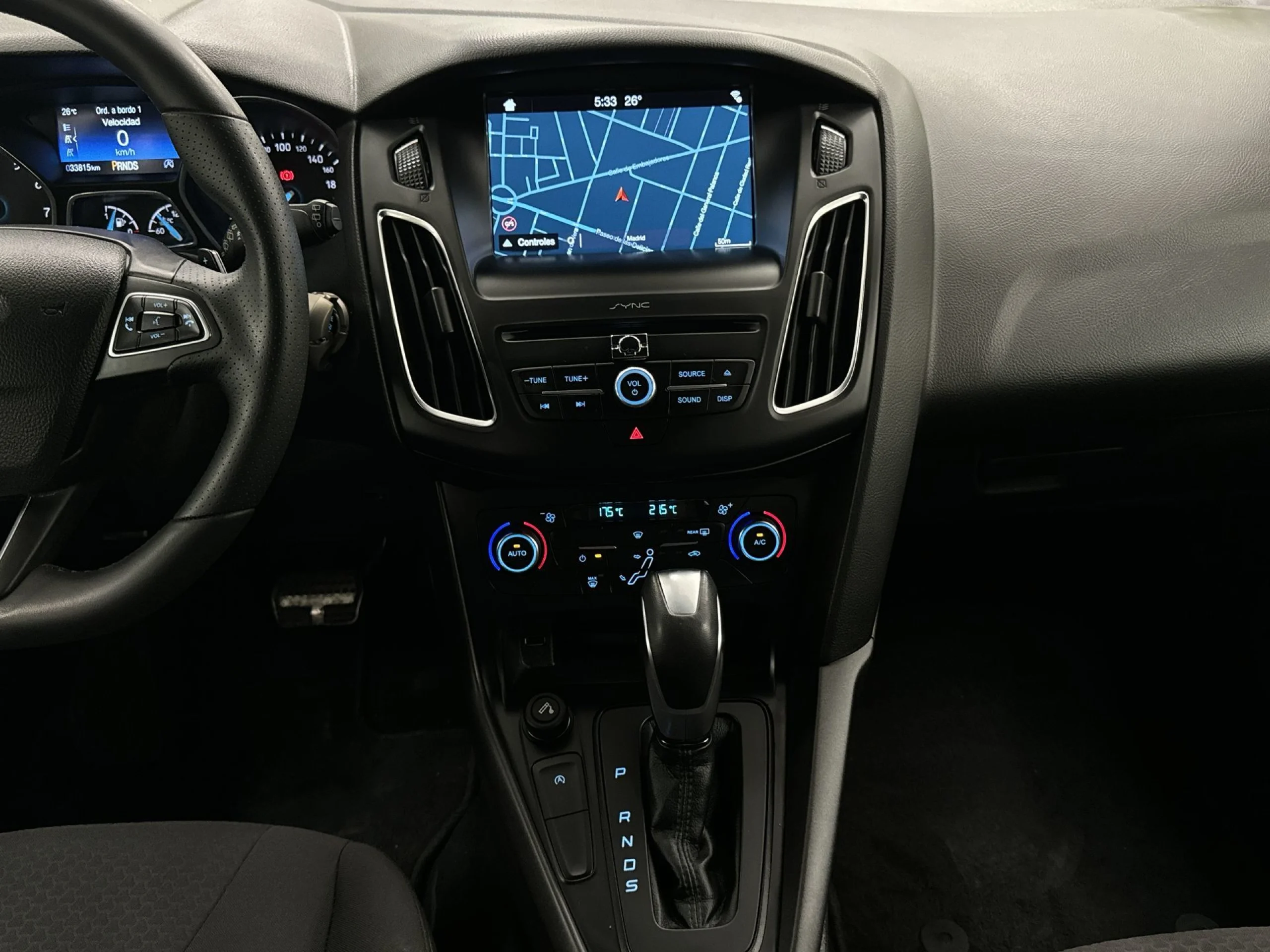 Ford Focus 1.0 Ecoboost SANDS ST-Line Auto 92 kW (125 CV) - Foto 18