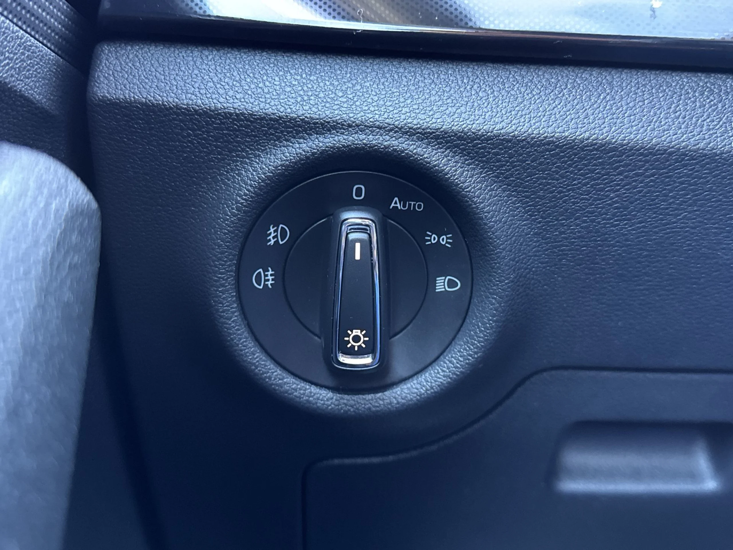 Skoda Scala 1.5 TSI Montecarlo DSG 110 kW (150 CV) - Foto 12