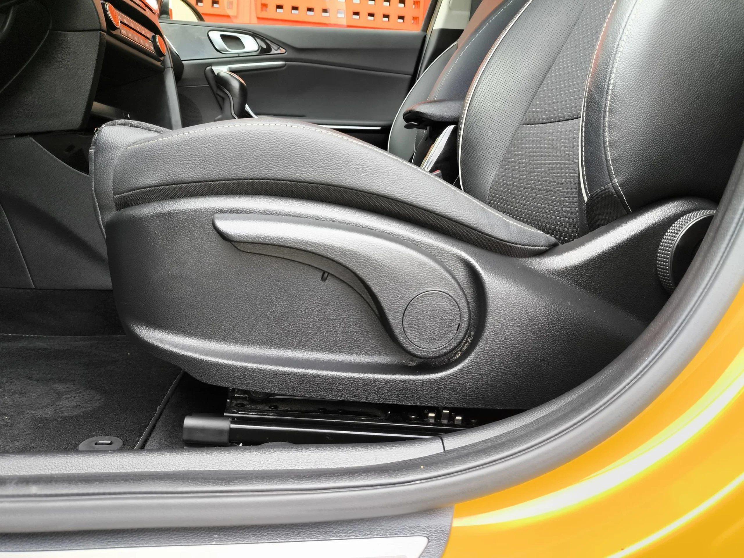 Kia Xceed 1.4 T-GDi Emotion 103 kW (140 CV) - Foto 9