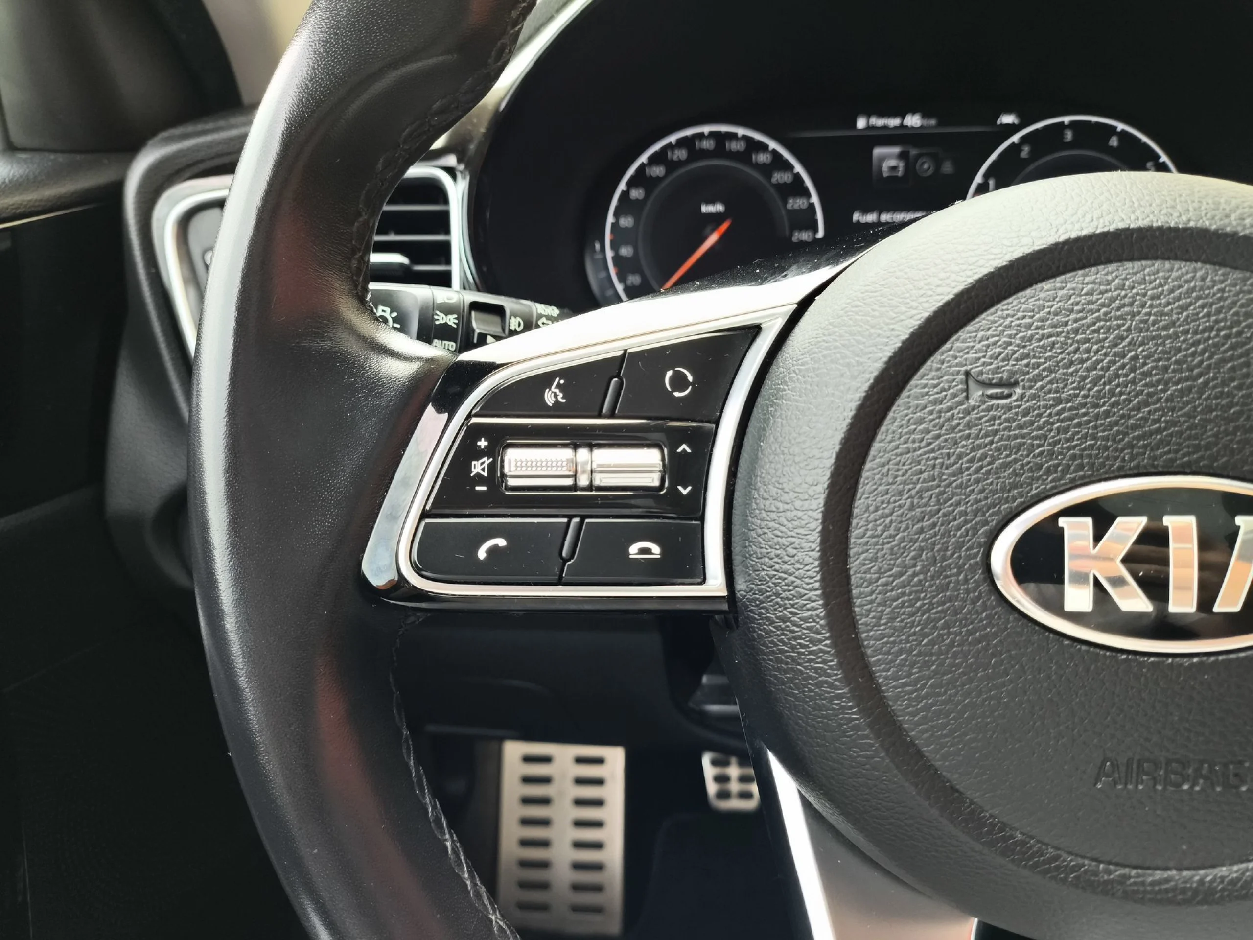 Kia Xceed 1.4 T-GDi Emotion 103 kW (140 CV) - Foto 14