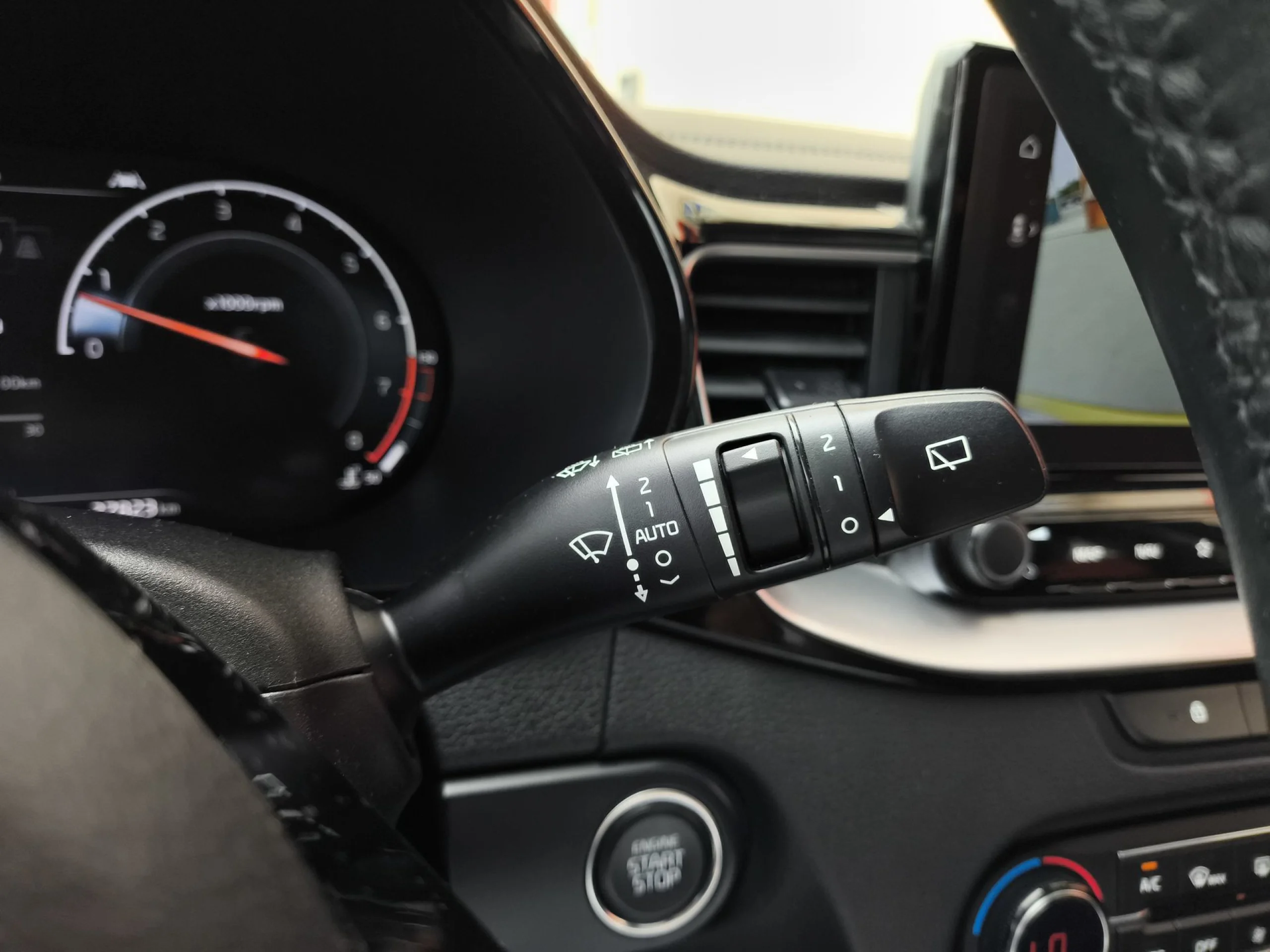 Kia Xceed 1.4 T-GDi Emotion 103 kW (140 CV) - Foto 17
