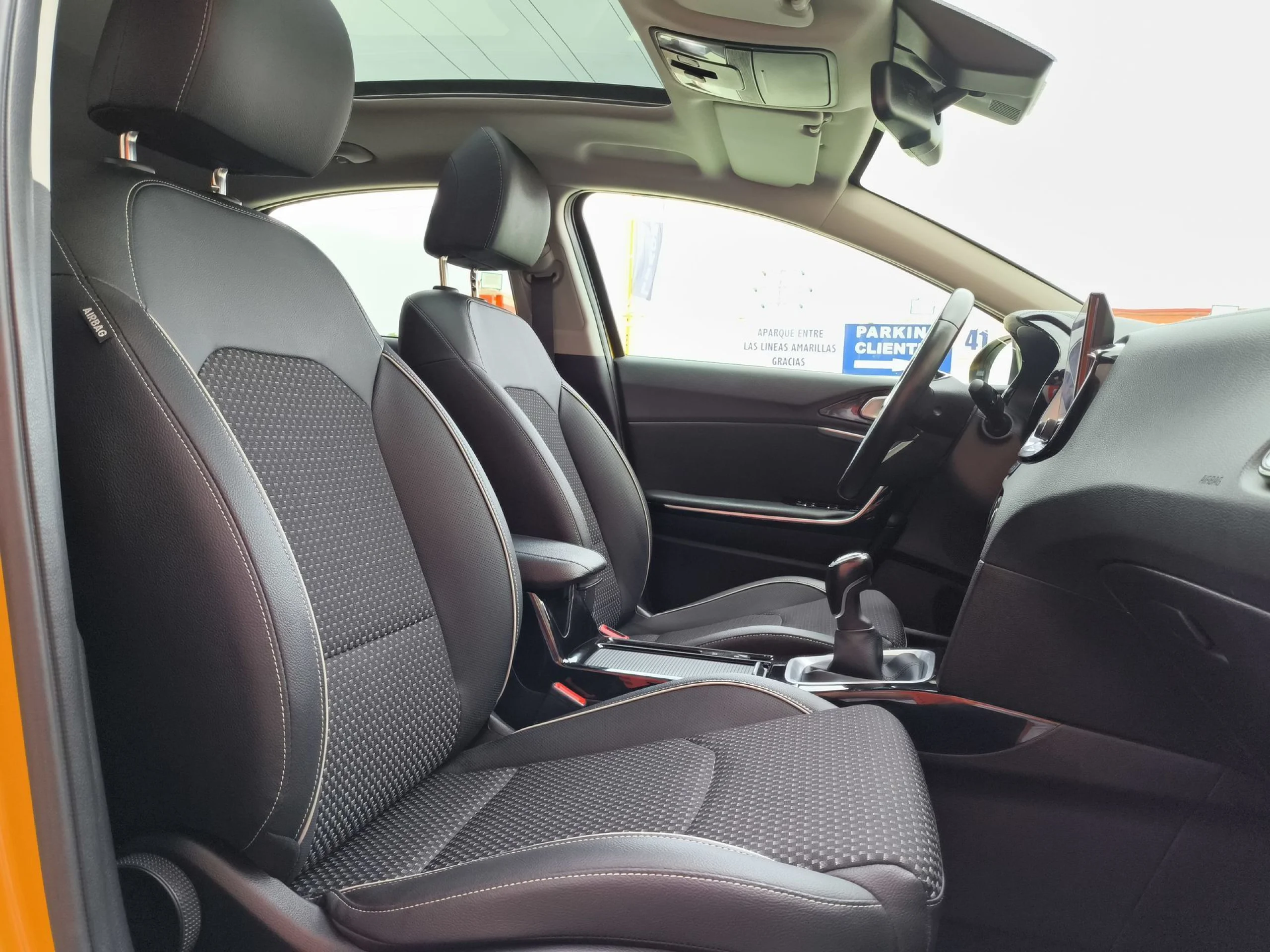 Kia Xceed 1.4 T-GDi Emotion 103 kW (140 CV) - Foto 31