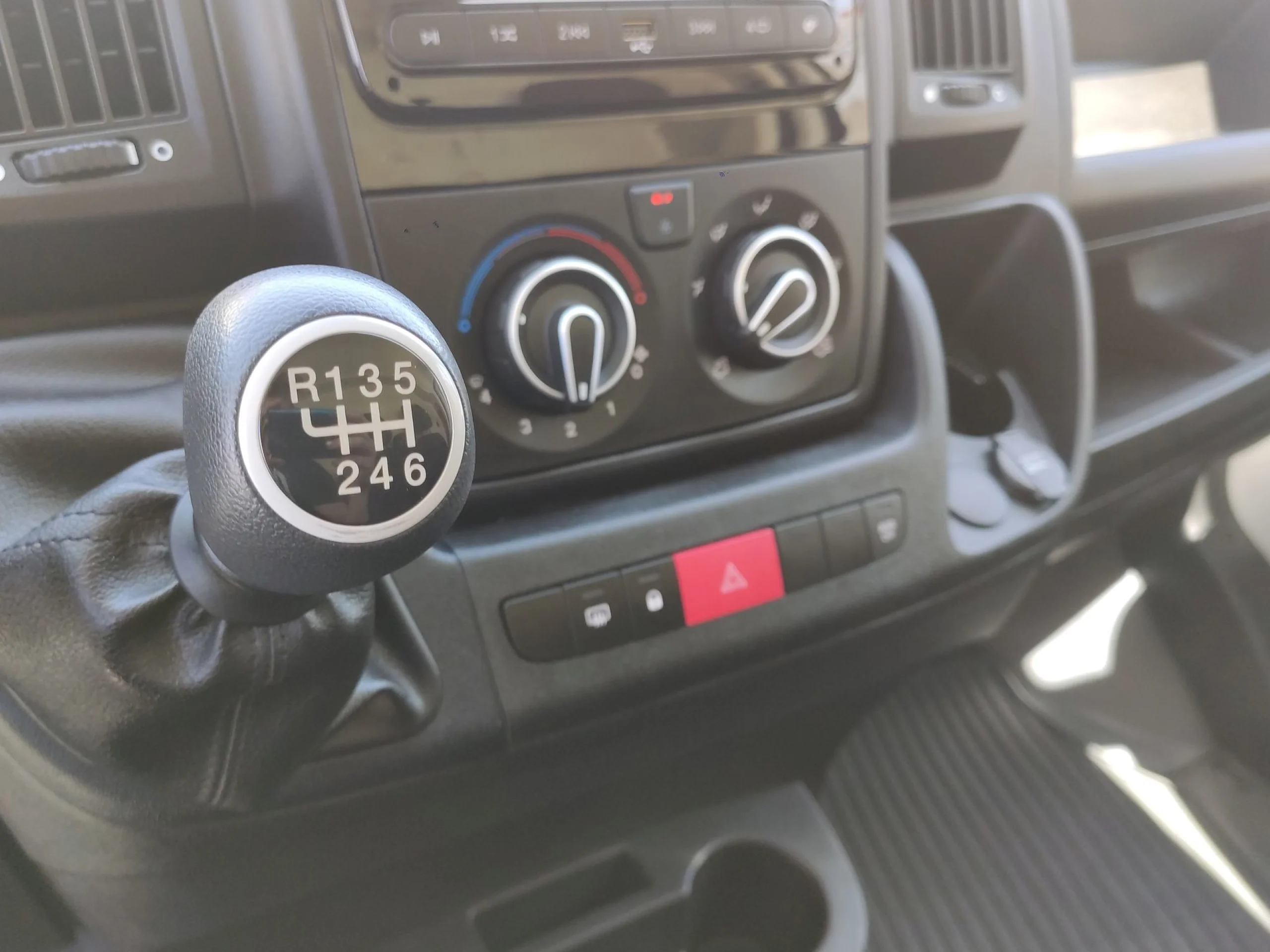 Fiat Ducato Furgon 2.3 Multijet Easy Pro L1H1 88 kW (120 CV) 3.300 - Foto 15