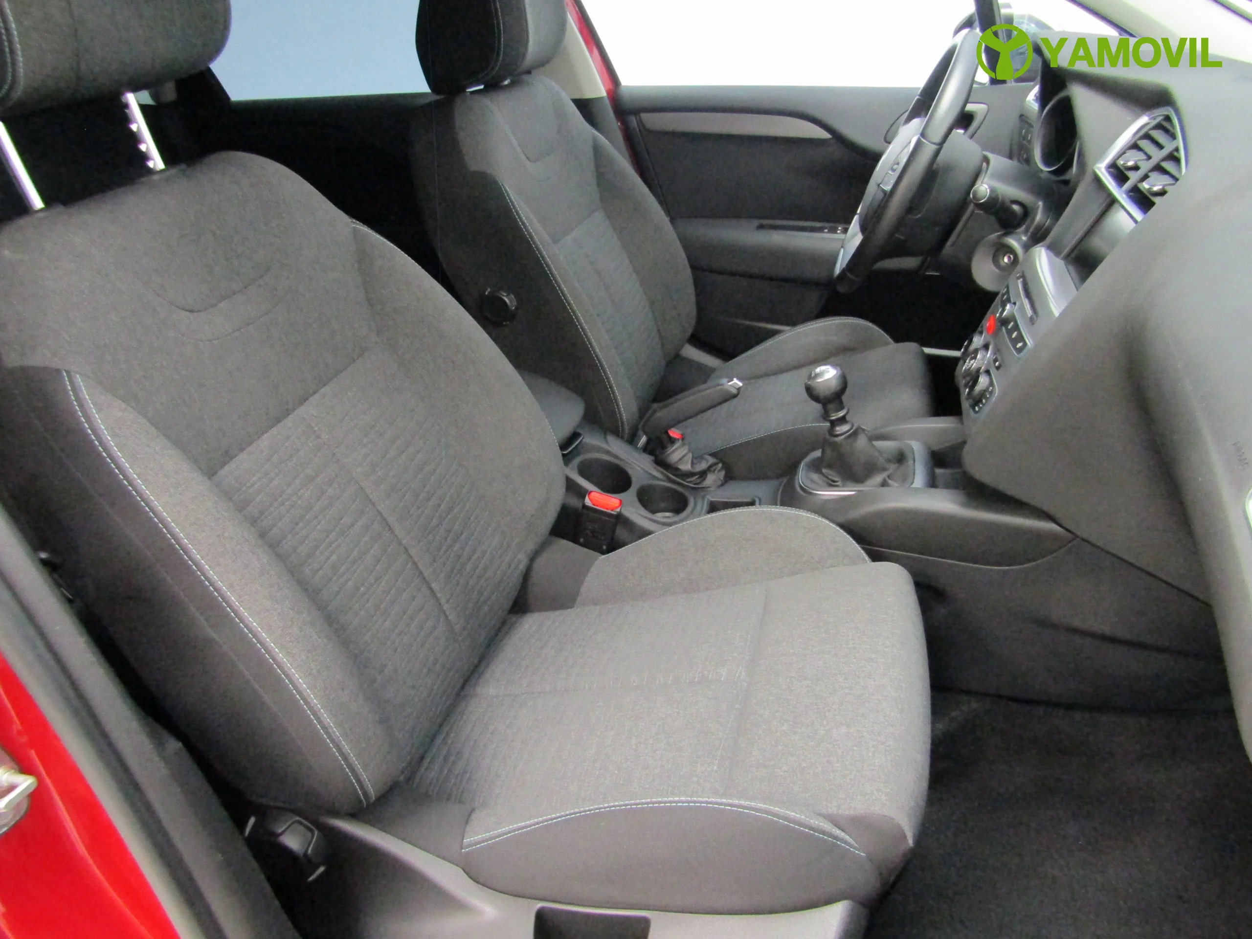 Citroen C4 1.2 PURETECH 130CV FEEL EDITION - Foto 18