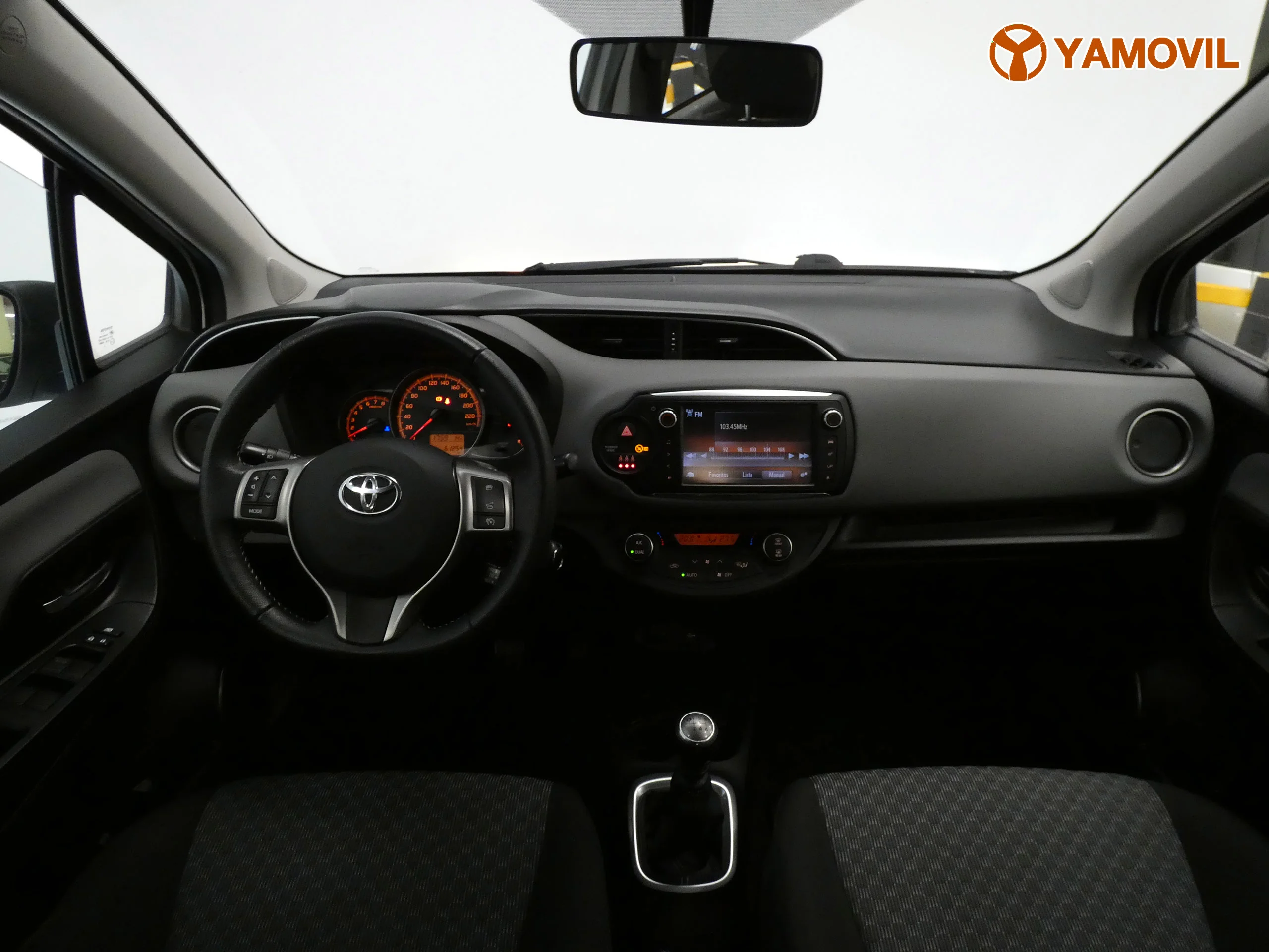 Toyota Yaris 1.3 ACTIVE - Foto 16