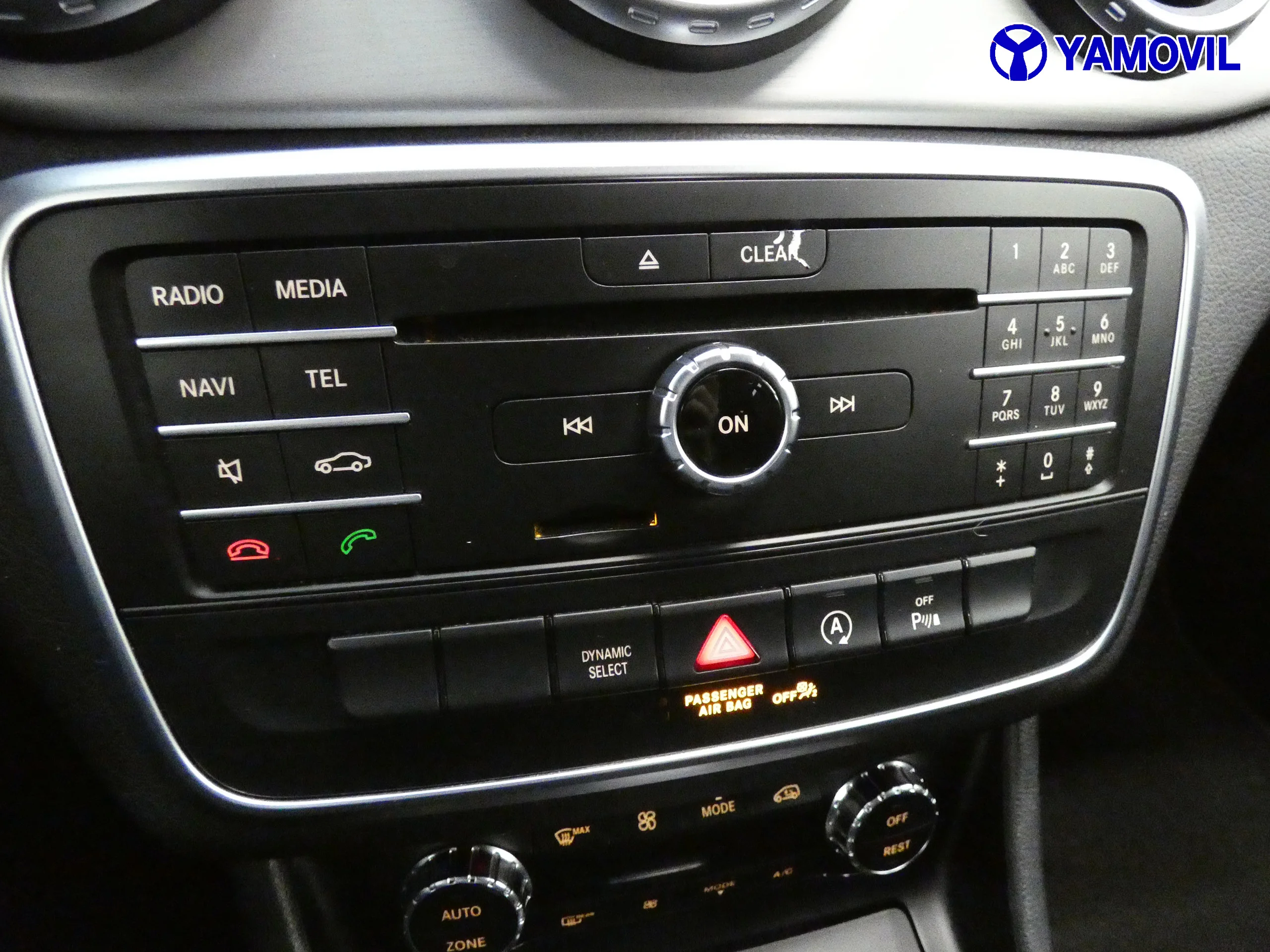 Mercedes-Benz GLA 200 GLA 200D AMG LINE  - Foto 25