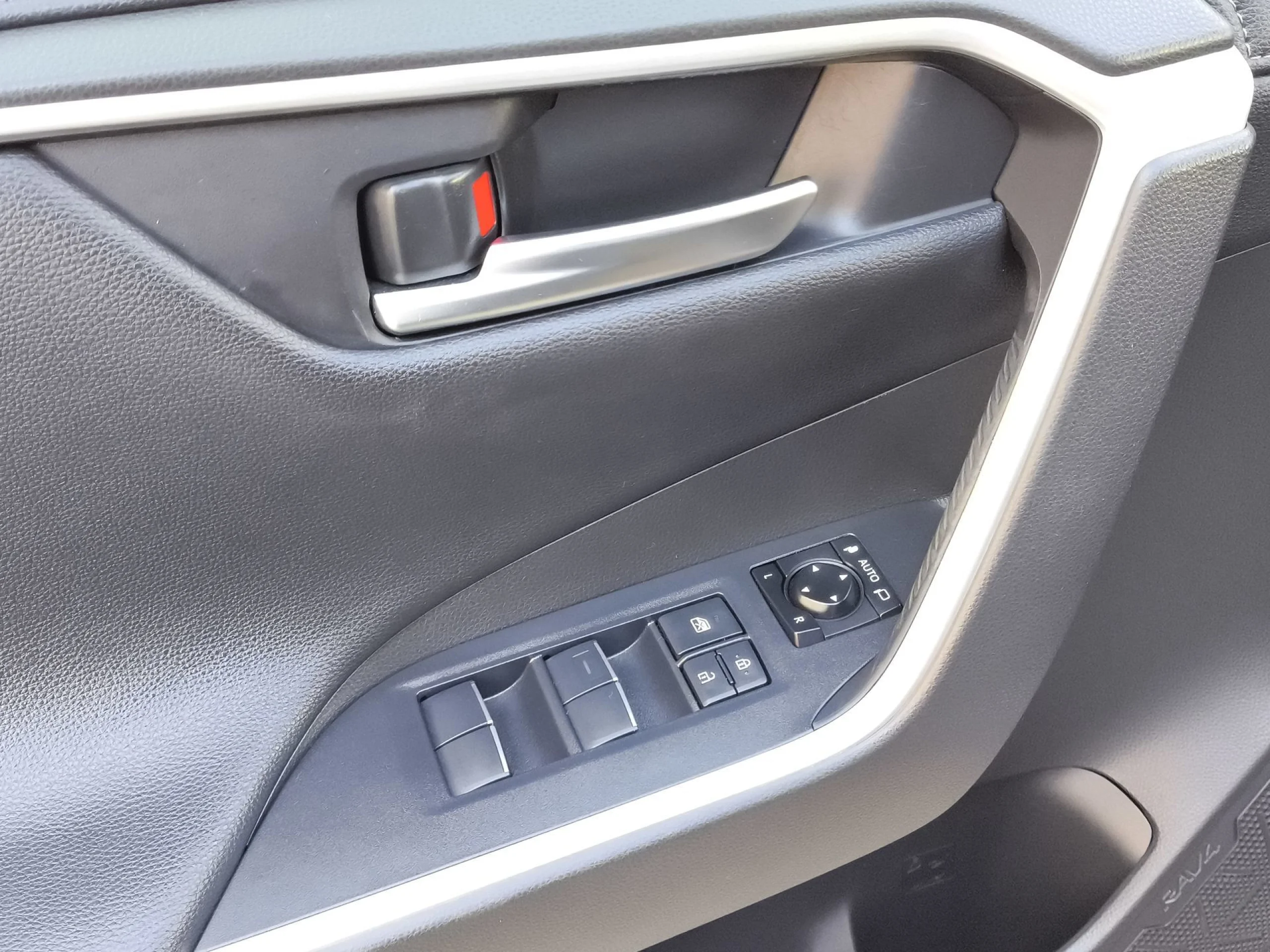 Toyota Rav4 2.5l hybrid Advance 160 kW (218 CV) - Foto 10