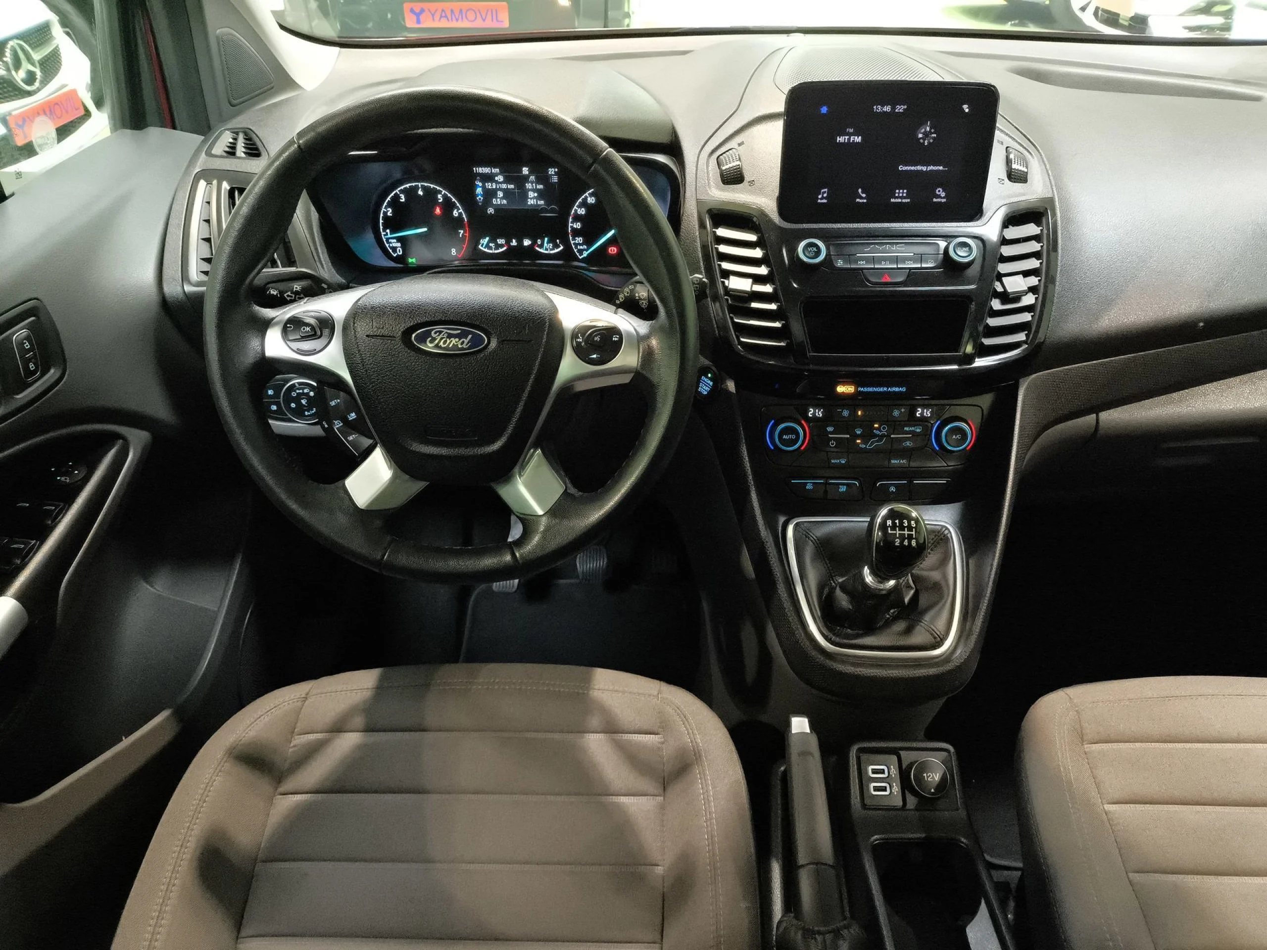 Ford Tourneo Connect 1.0 EcoBoost Titanium 74 kW (100 CV) - Foto 17