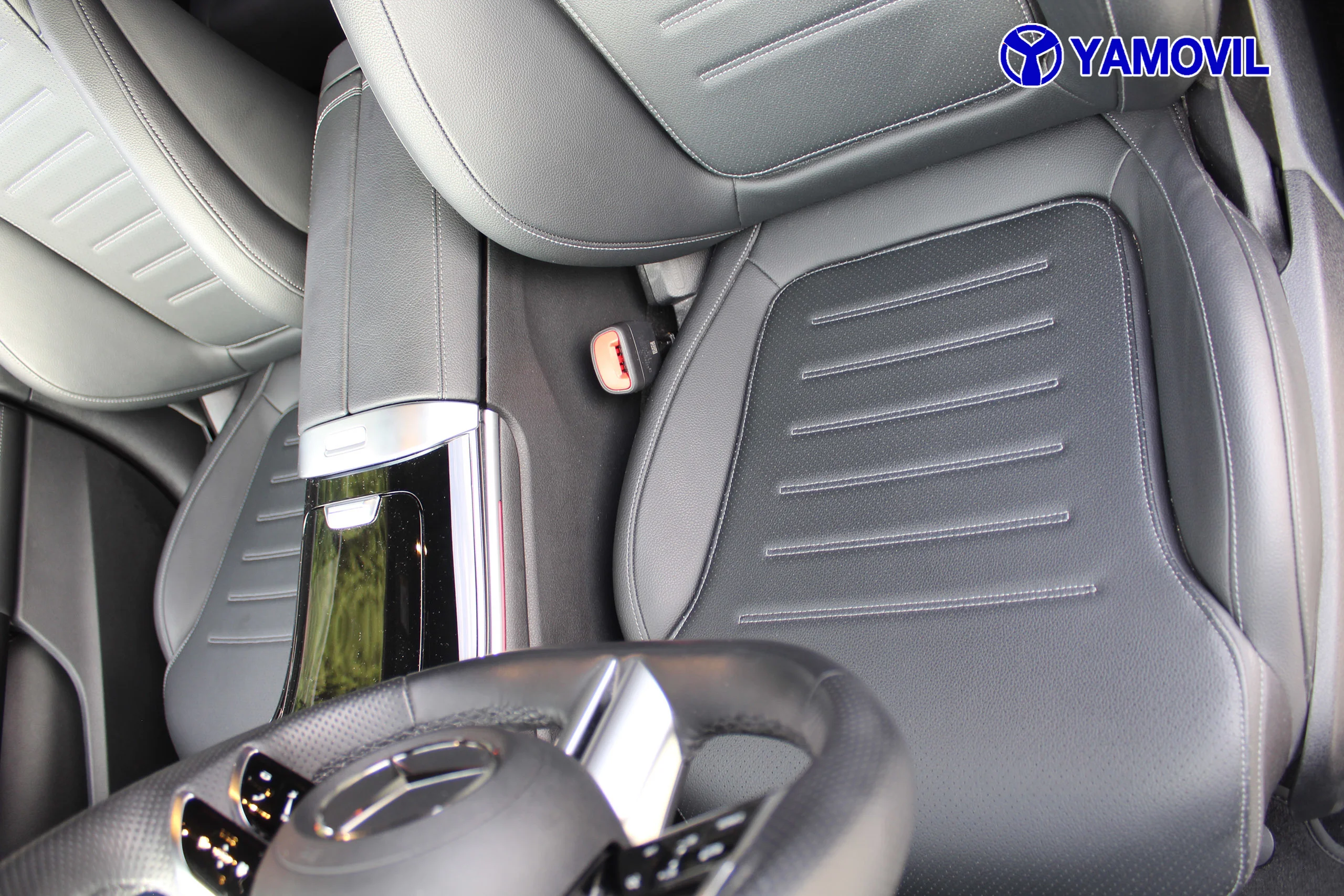 Mercedes-Benz Clase C C 300 e 230 kW (313 CV) - Foto 14