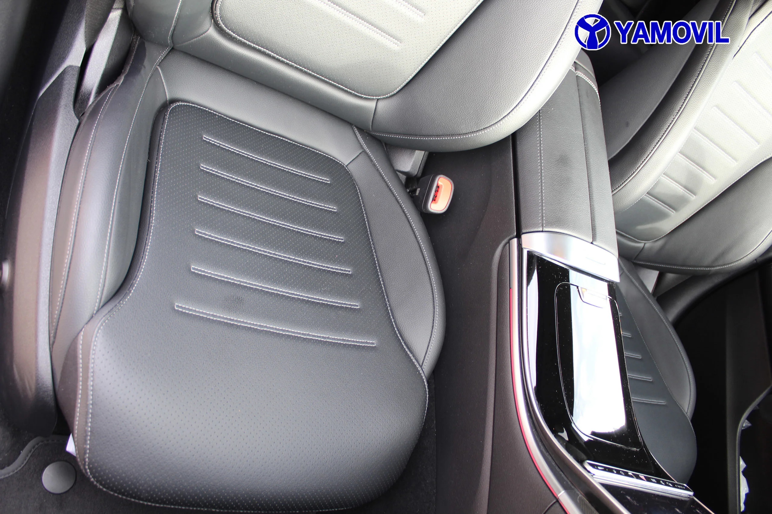 Mercedes-Benz Clase C C 300 e 230 kW (313 CV) - Foto 18