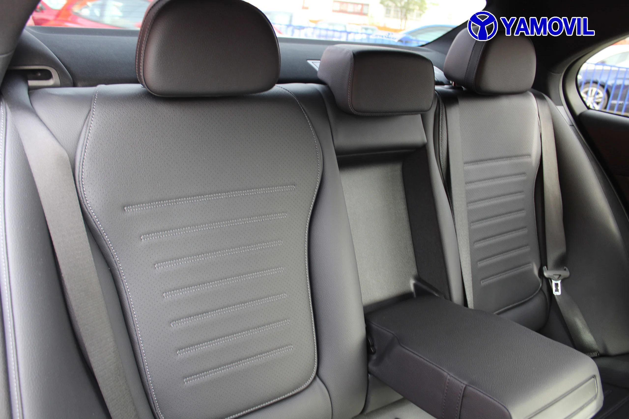 Mercedes-Benz Clase C C 300 e 230 kW (313 CV) - Foto 19