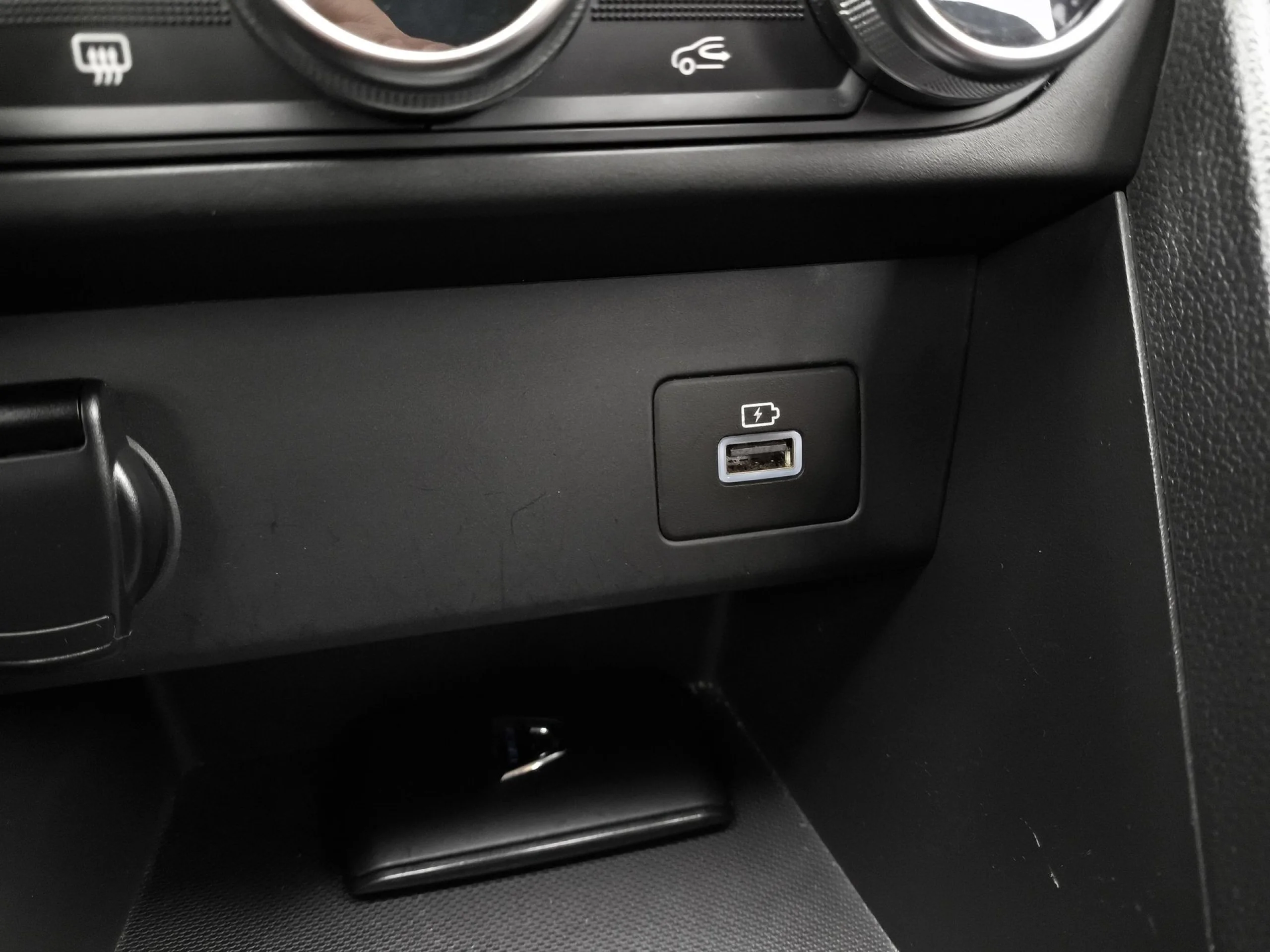 Dacia Jogger Serie Limitada Extreme Go TCe 81 kW (110 CV) 5 Plazas - Foto 20