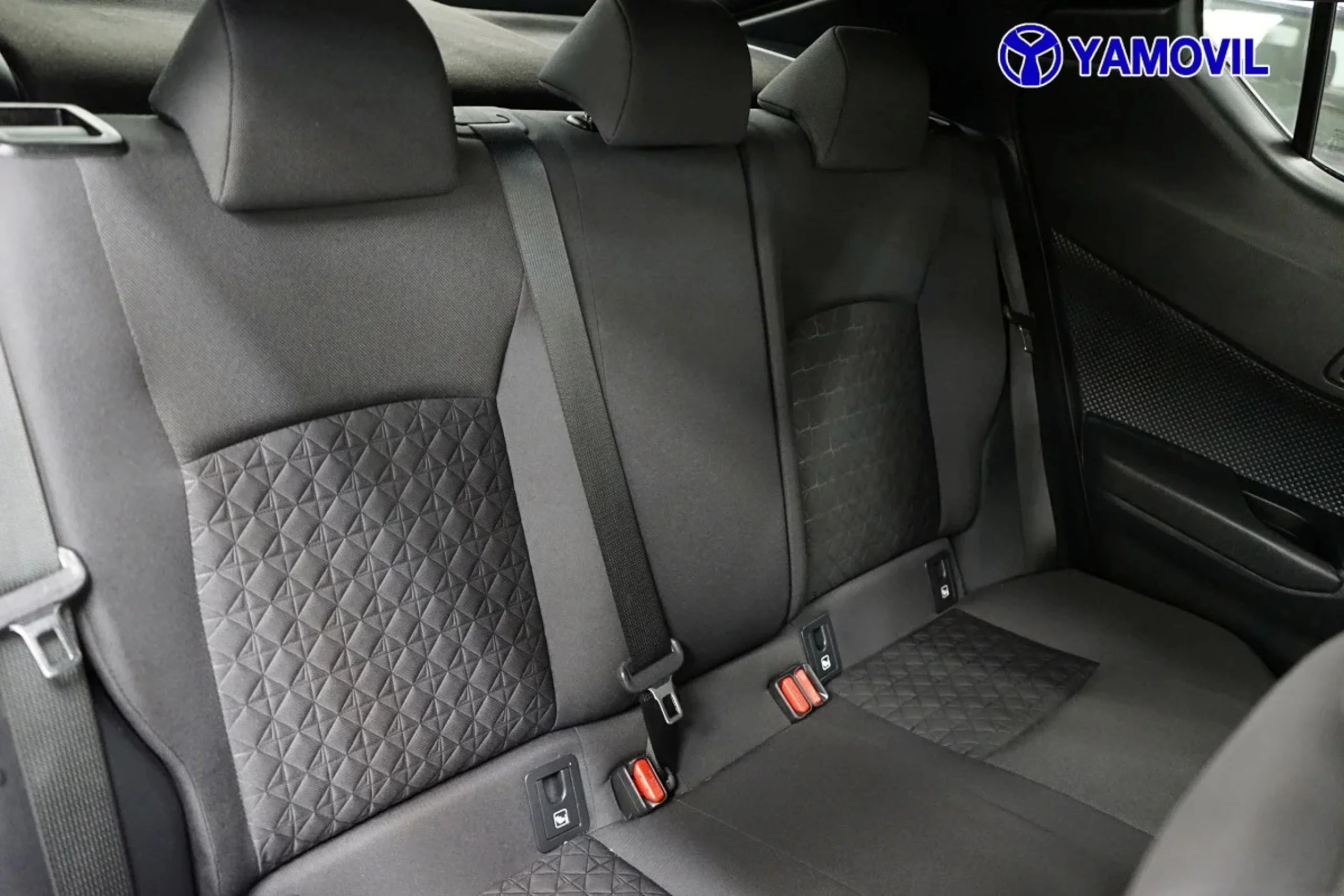 Toyota C-HR 1.8 125H Advance 90 kW (122 CV) - Foto 16