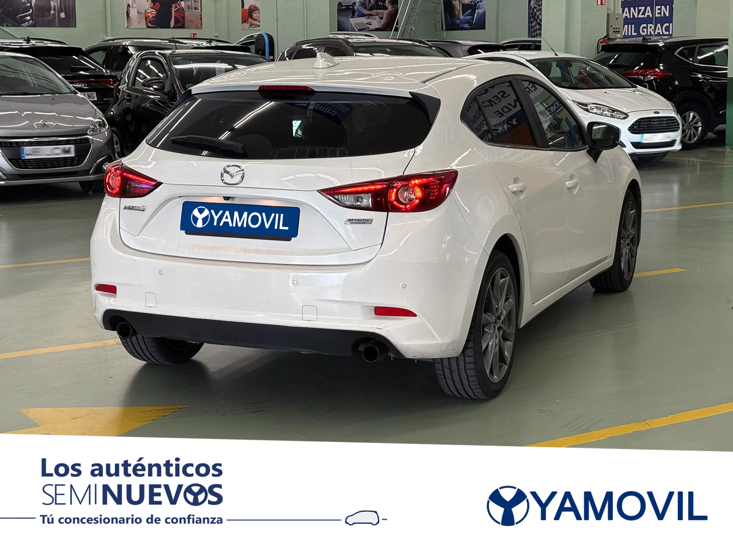 Mazda Mazda 3 2.0 GE Black Tech Edition MT 88 kW (120 CV) - Foto 2