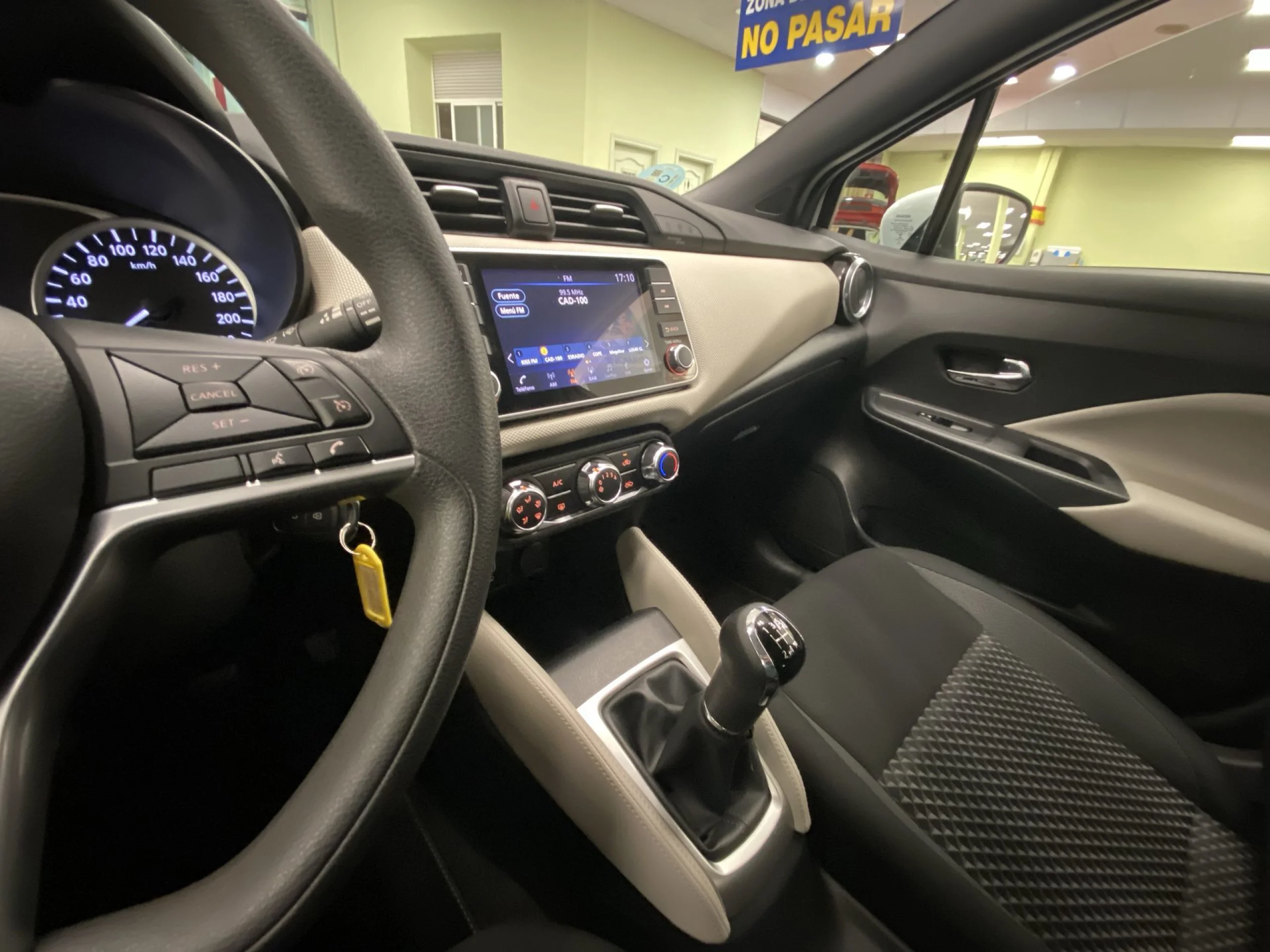 Nissan Micra IG-T 100 Acenta 74 kW (100 CV) - Foto 16