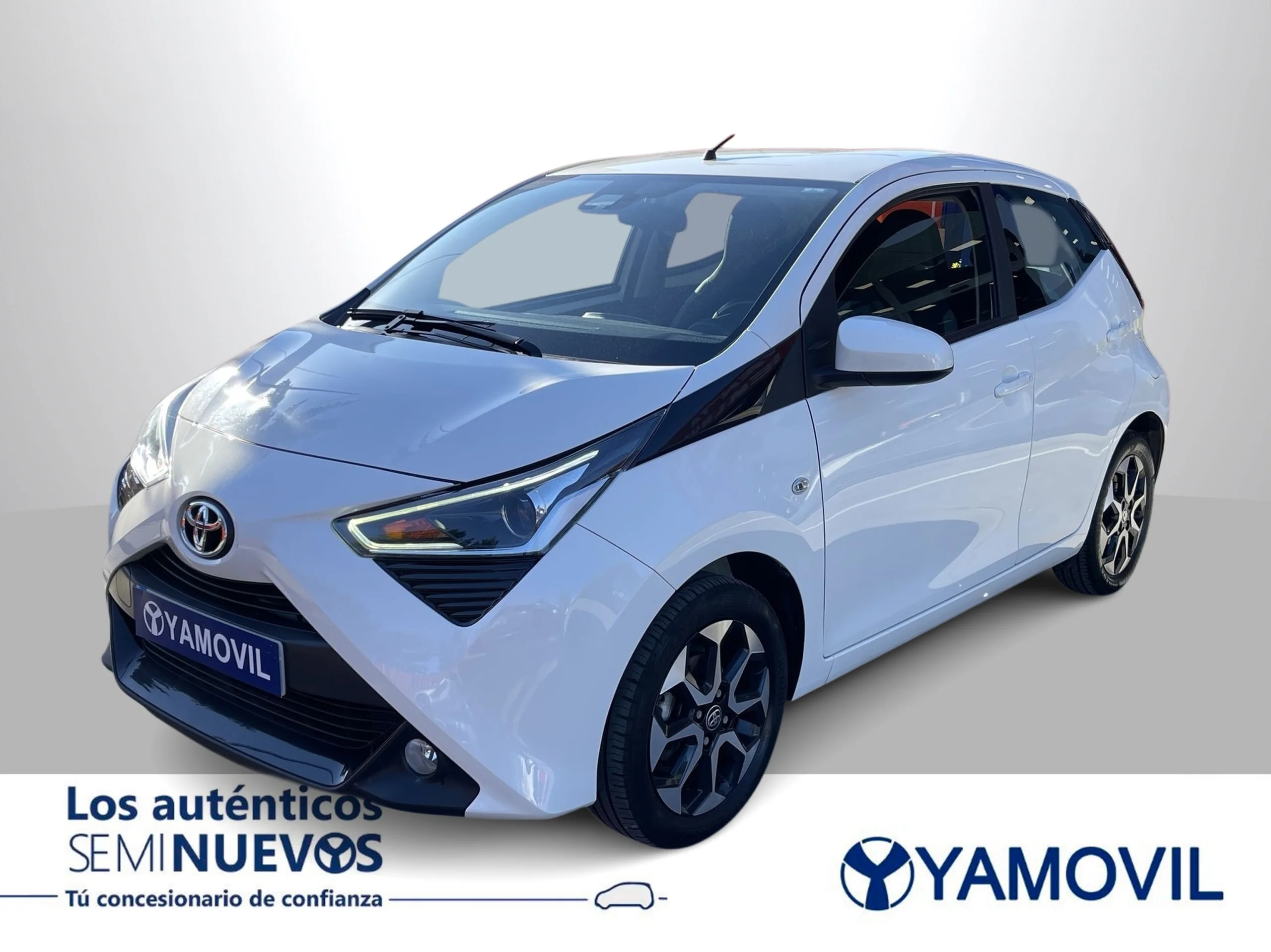 Toyota Aygo 1.0 70 x-play 53 kW (72 CV) - Foto 3