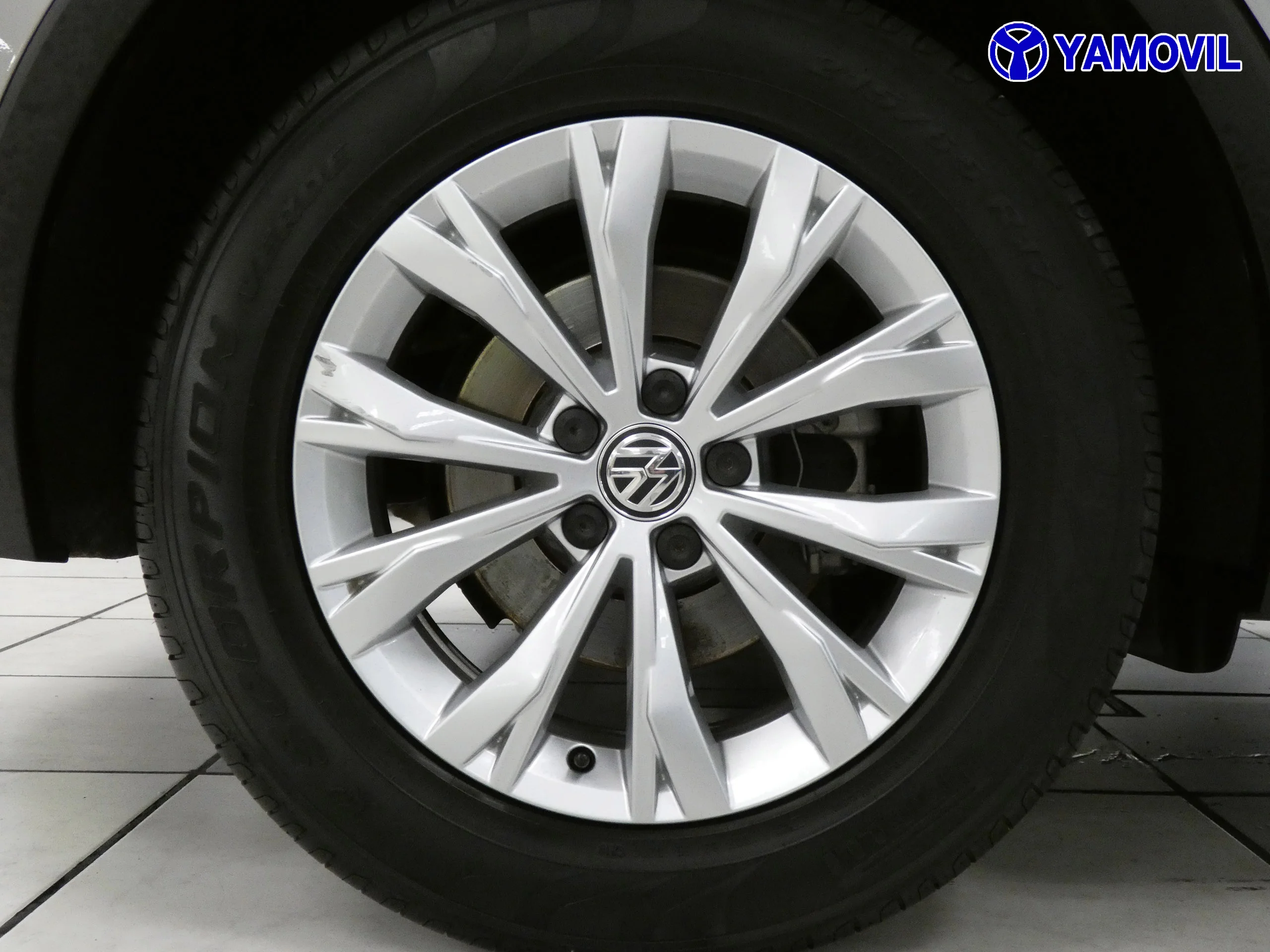 Volkswagen Tiguan 2.0 TDI EDITION 4X2 - Foto 10