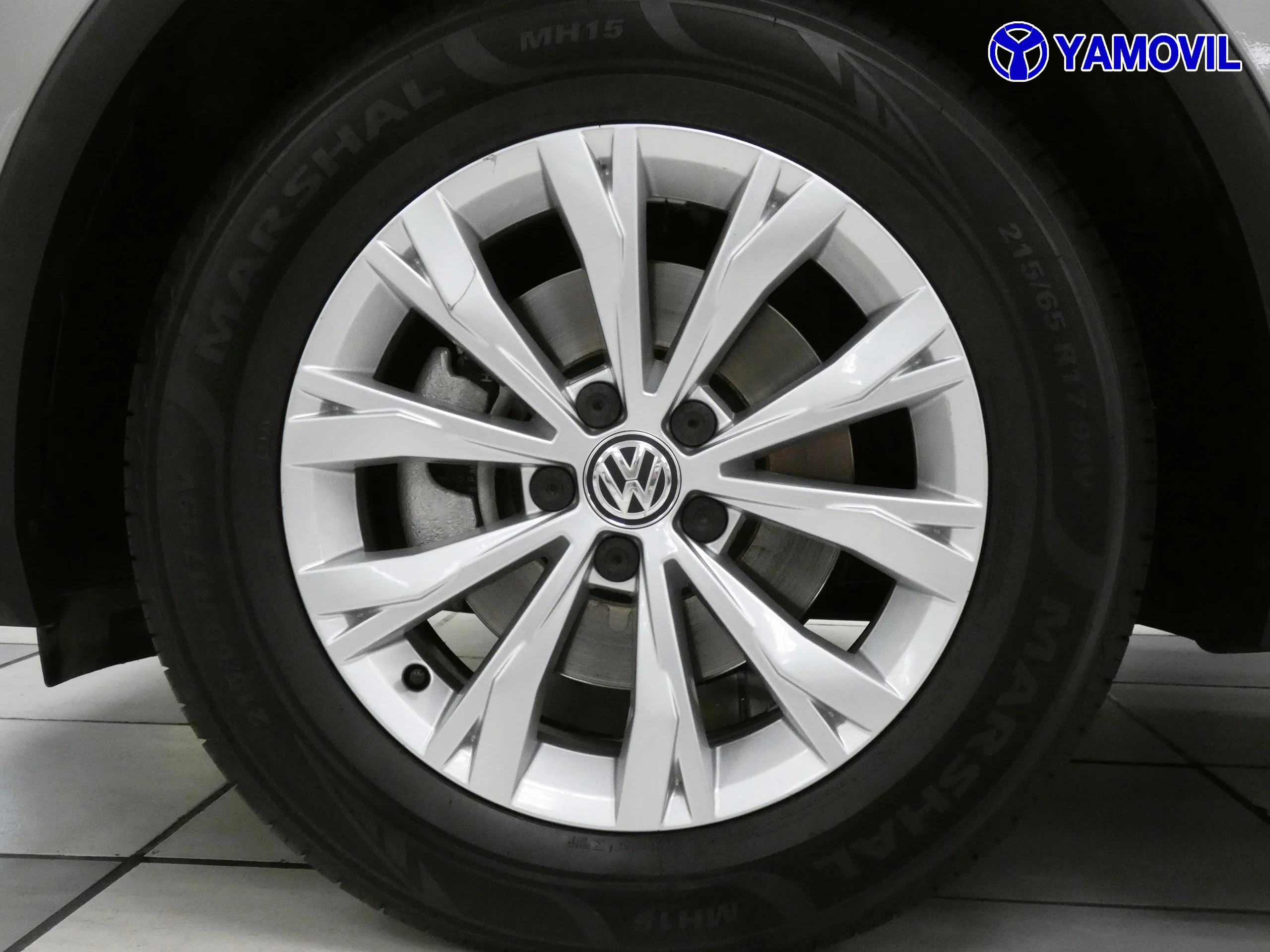 Volkswagen Tiguan 2.0 TDI EDITION 4X2 - Foto 12