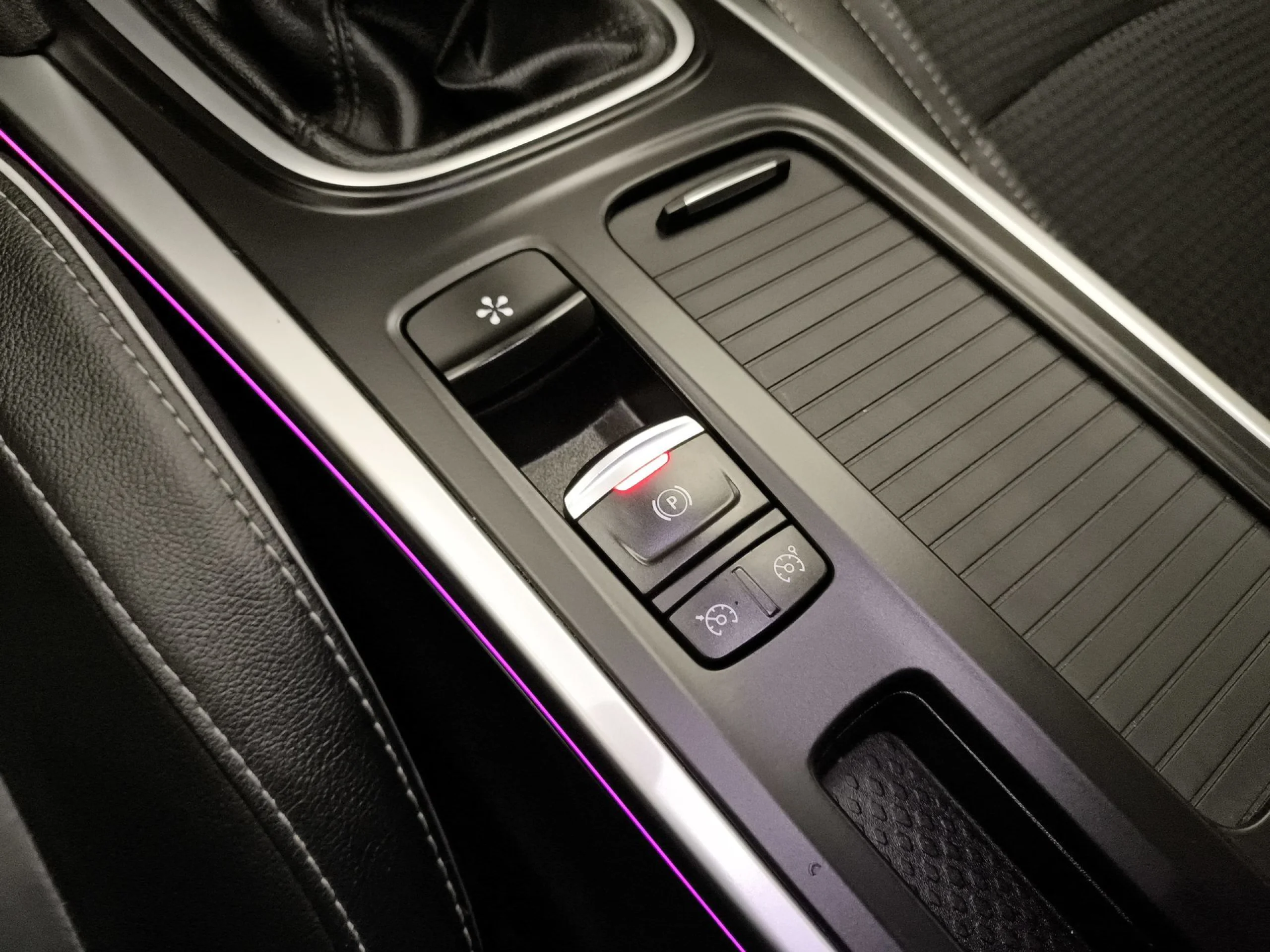 Renault Megane Bose Energy dCi 81 kW (110 CV) - Foto 12