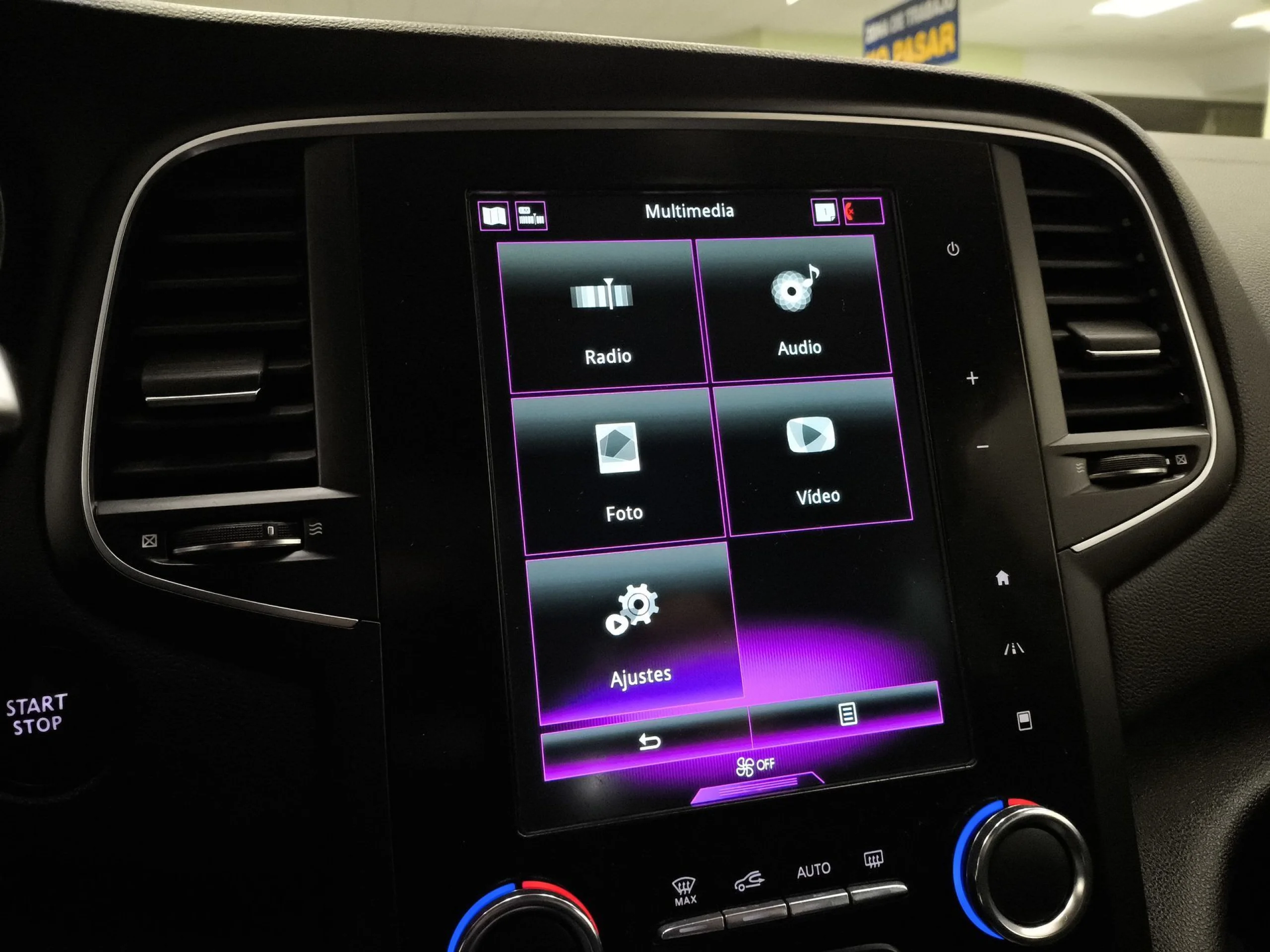 Renault Megane Bose Energy dCi 81 kW (110 CV) - Foto 15