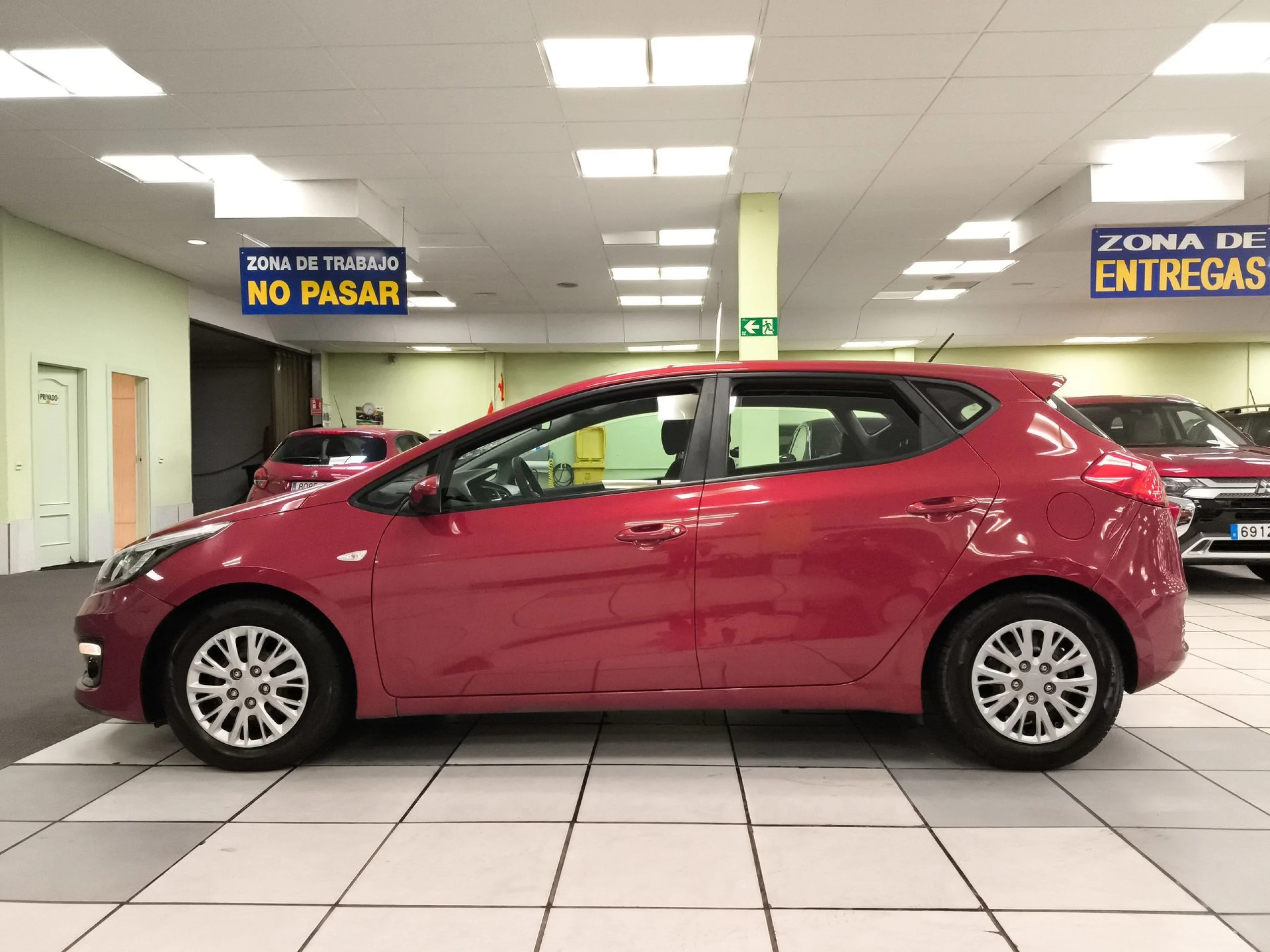 Kia Ceed 1.4 CRDi WGT Concept 66 kW (90 CV) - Foto 4