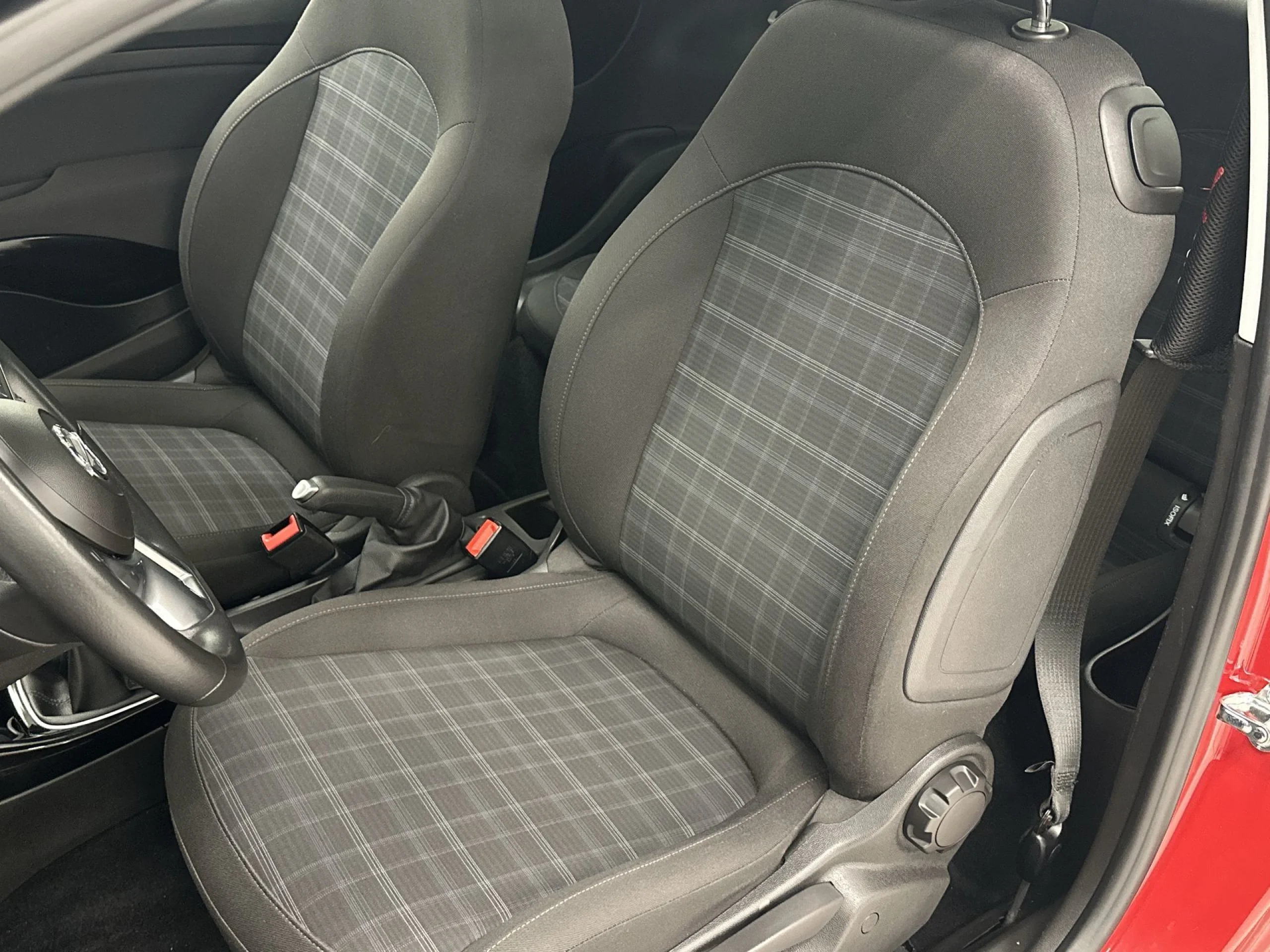 Opel Adam 1.4 XEL Glam 64 kW (87 CV) - Foto 8